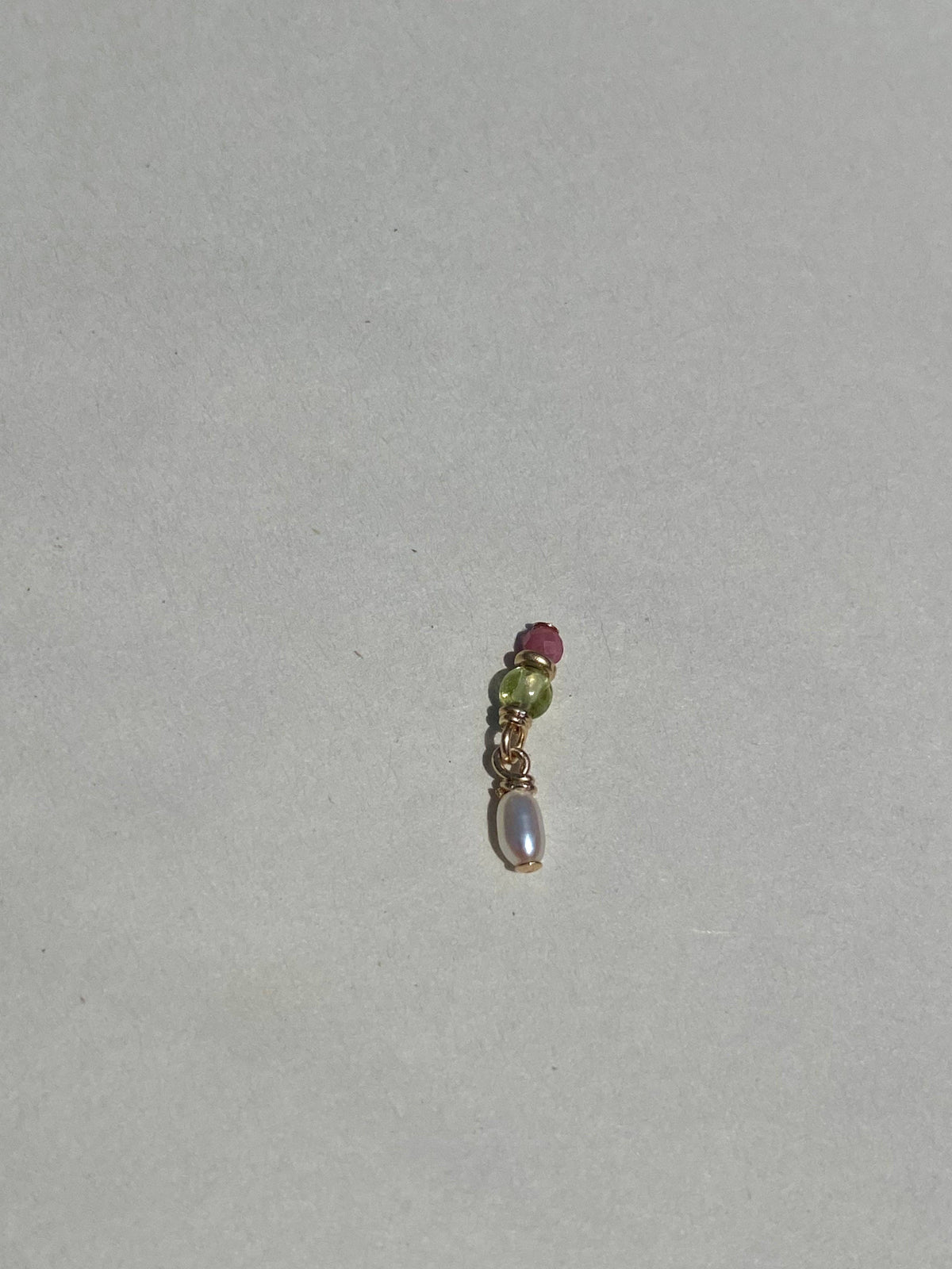 Pigment Earring 01: Gold Filled / SINGLE