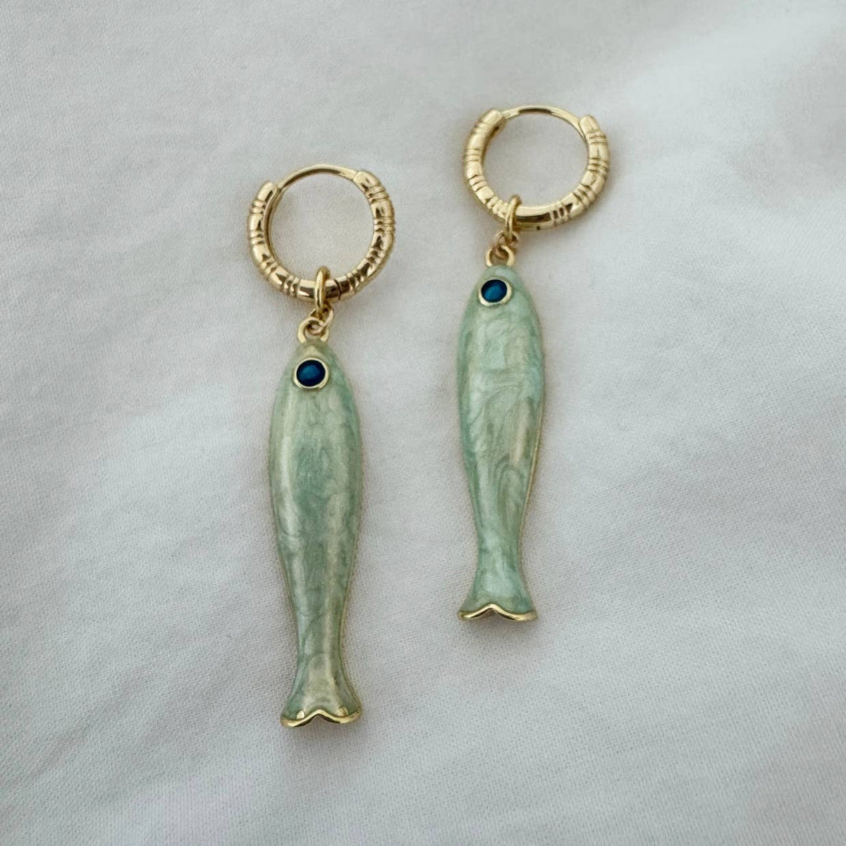 Lucia Earrings: Cherry