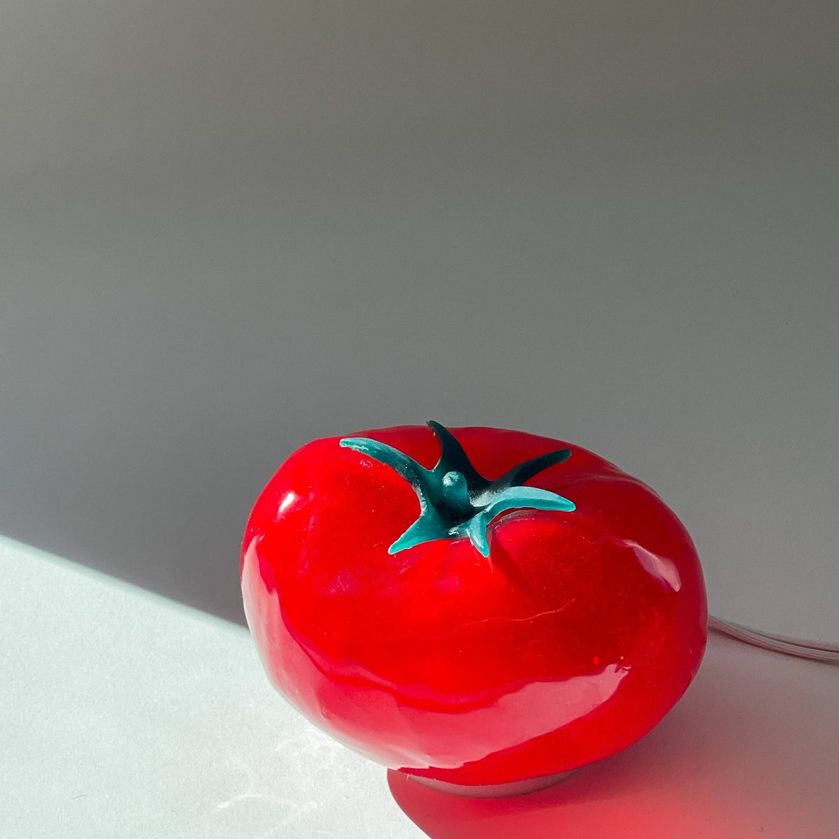 The Tomato Lamp *PREORDER*