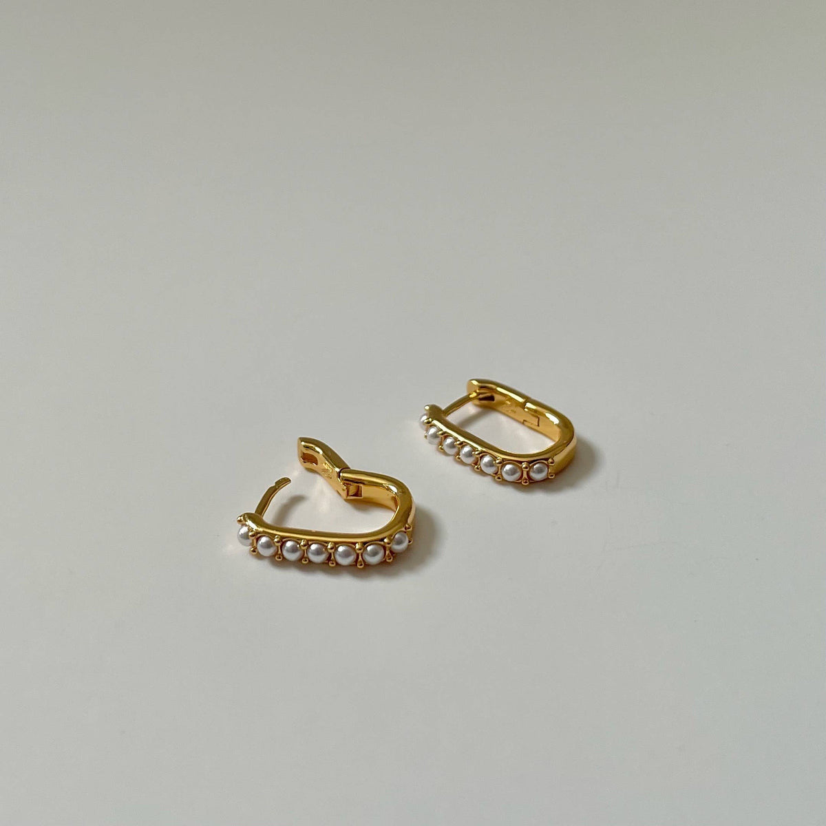 Rectangle Pearl Huggie Earrings