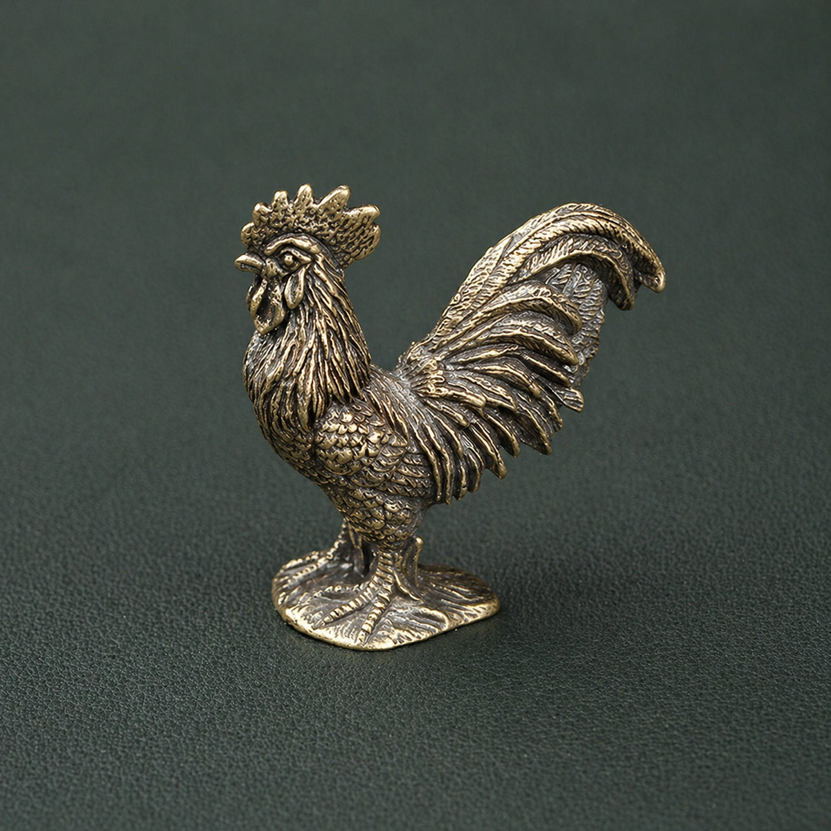 Antique Brass Rooster Figurine Desktop Sculpture: A1