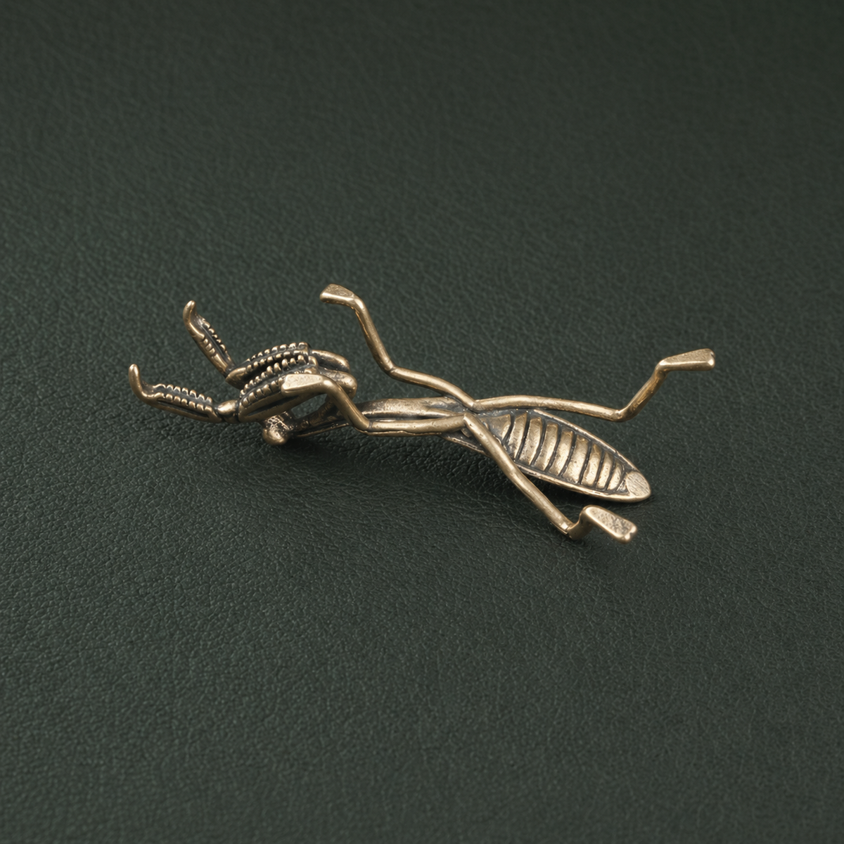 Antique Brass Praying Mantis Figurine Ornament: A1