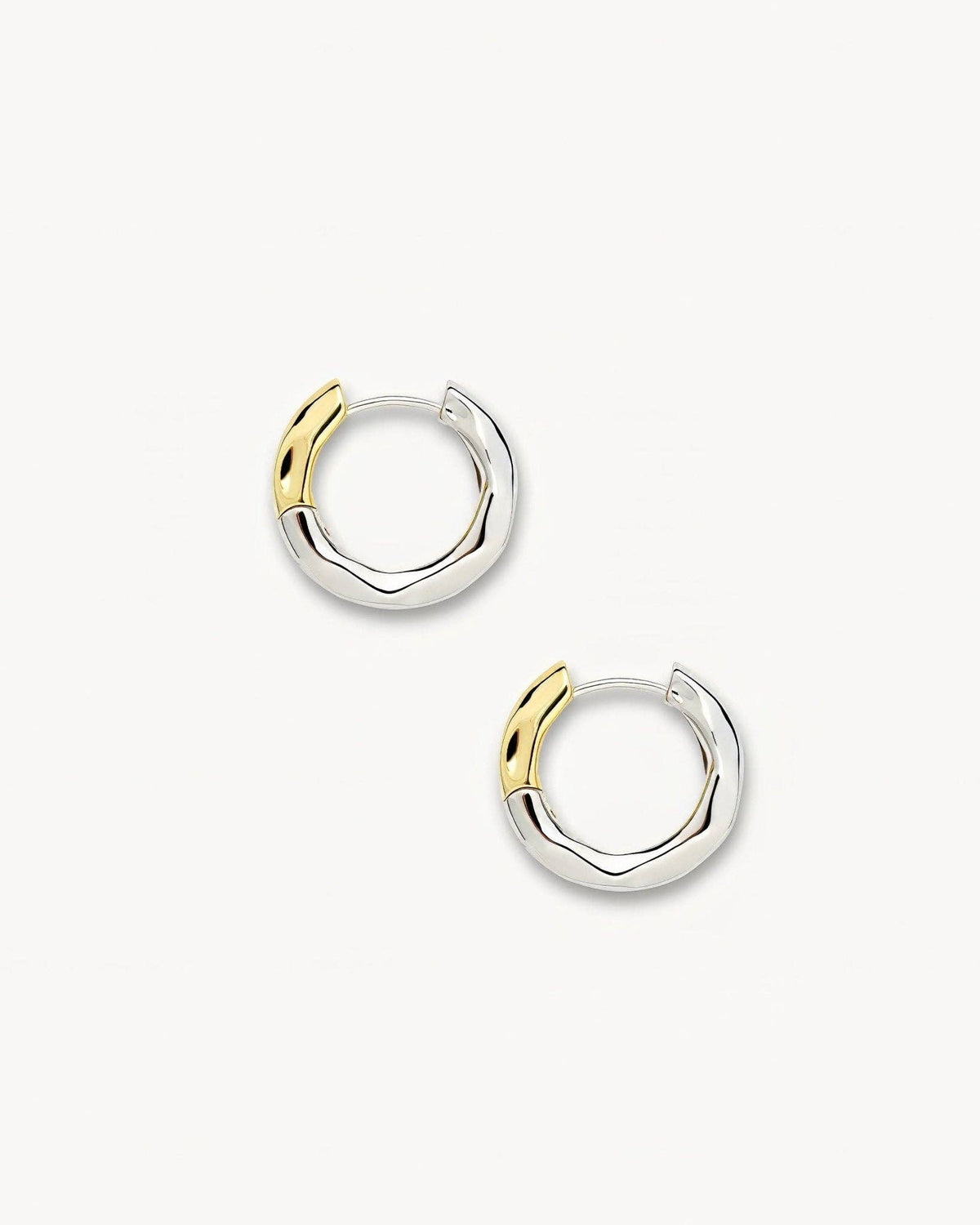 Petite Wavy Hoops in 3/4 Silver