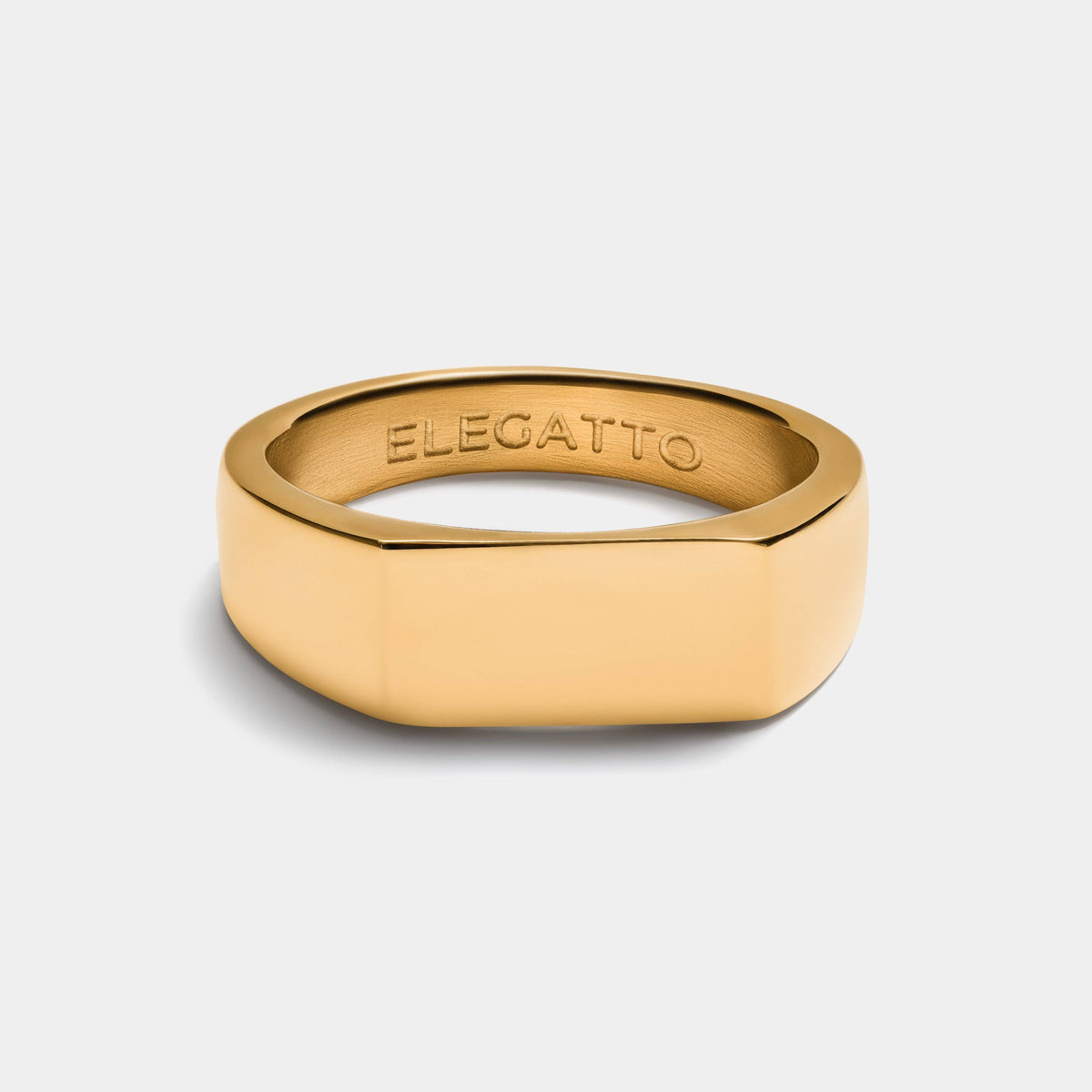 Signet Ring: Gold