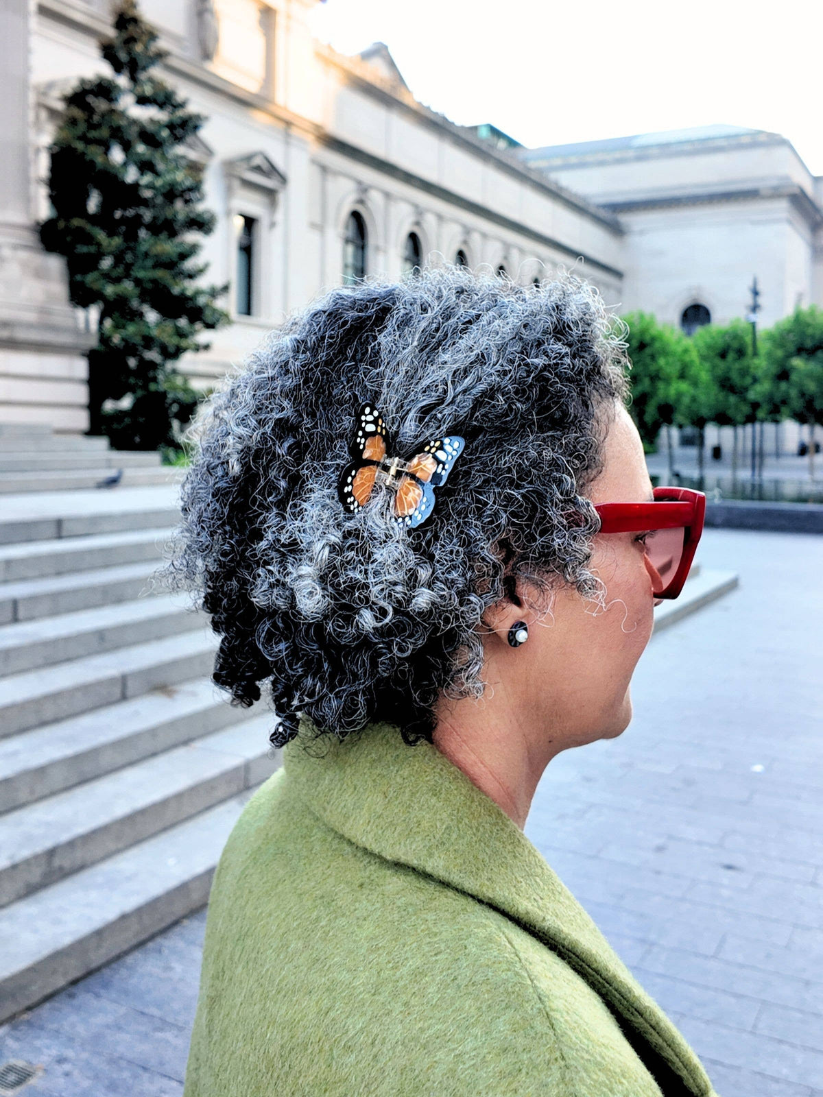 Hand-painted Mini Monarch Claw Hair Clip