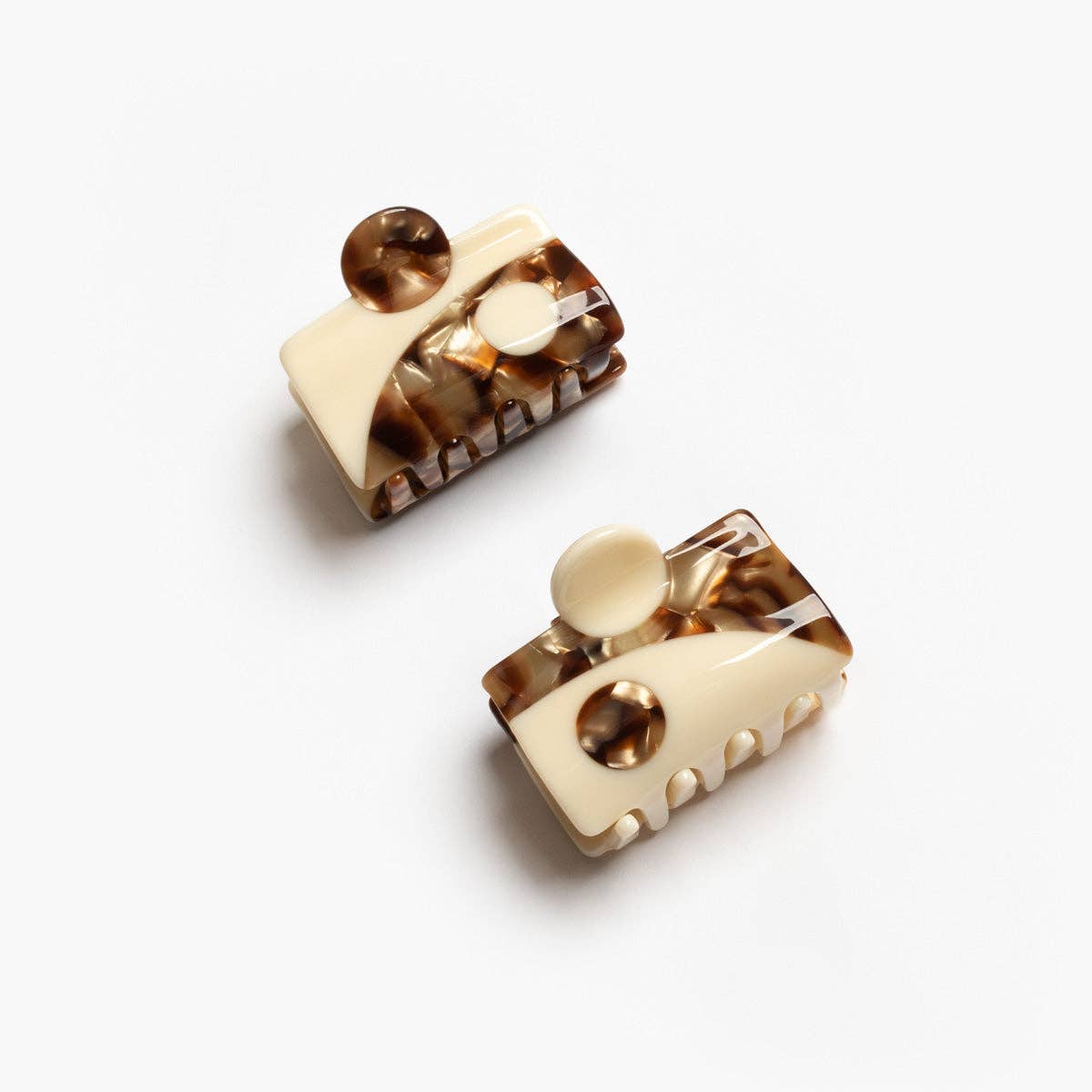 Yin-Yang Claw: Cream &amp; Golden Brown - Sold SINGLE (Mini)