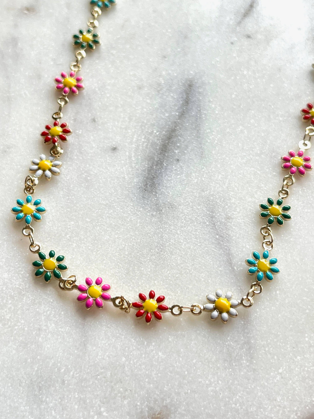 Lola Daisy Chain Necklace: Multi-Colored