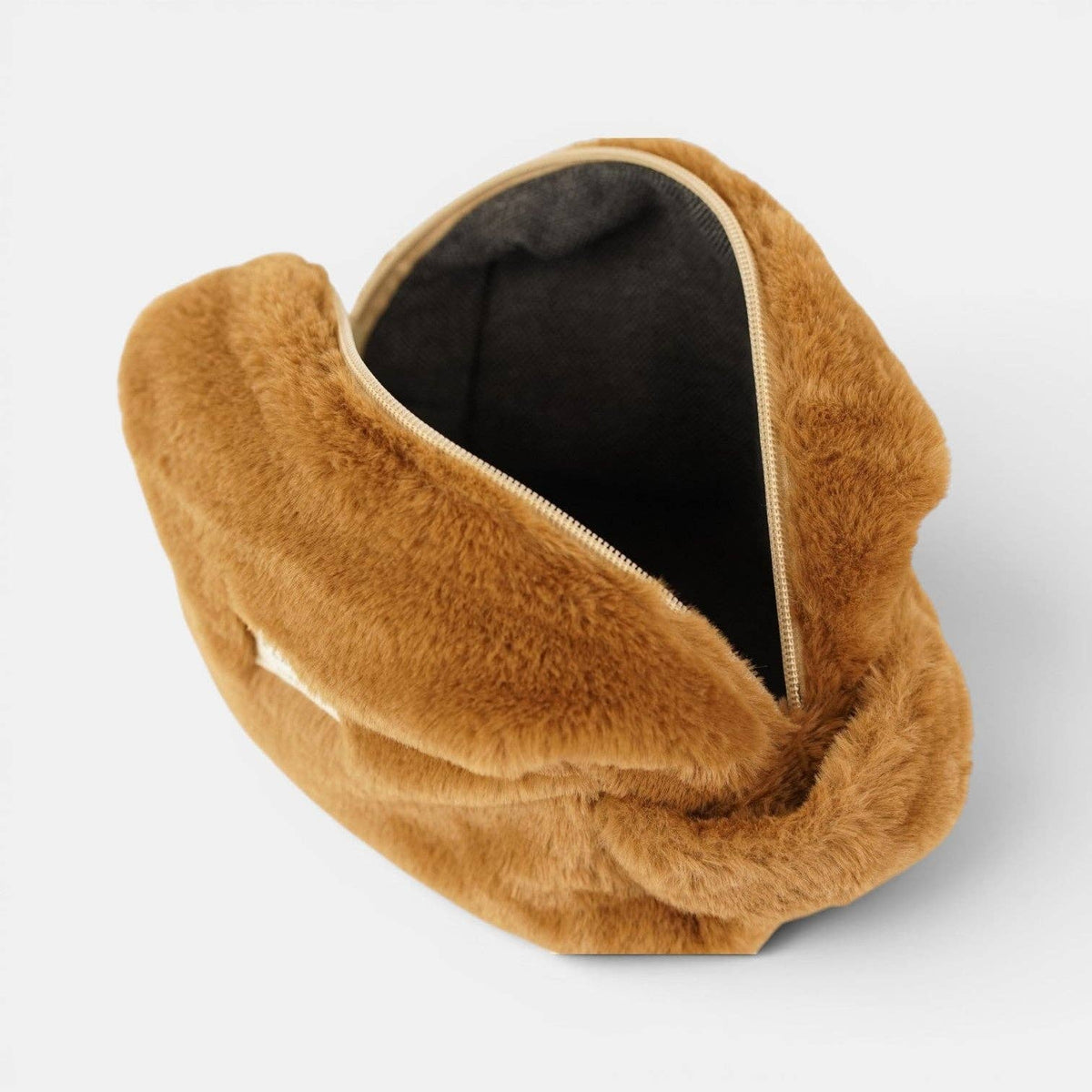 Faux Fur Squared Makeup Bag – Camel Brown (Pile)