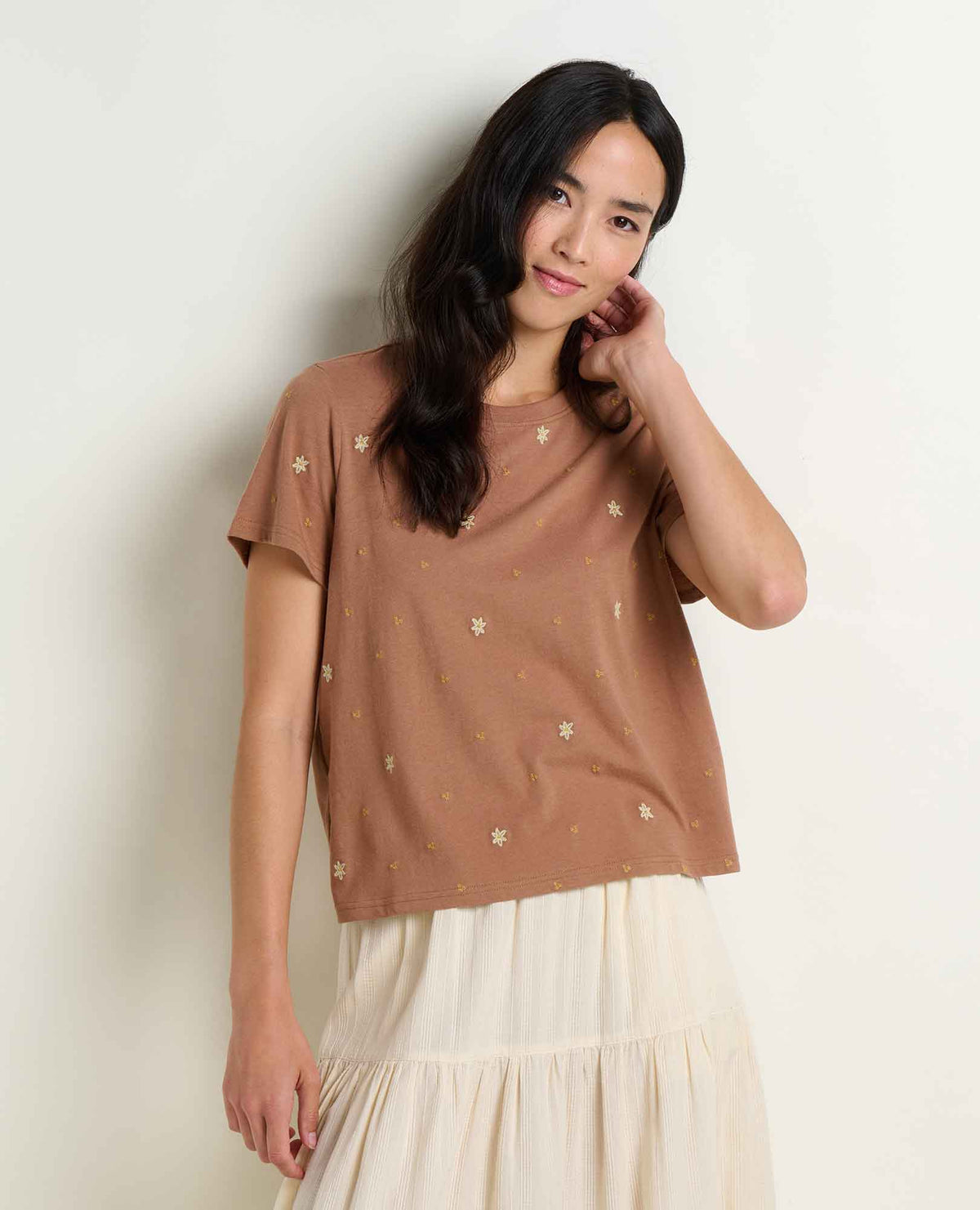 W’s Re-Form Embroidered Crew - Cattail Embroidery (S26)