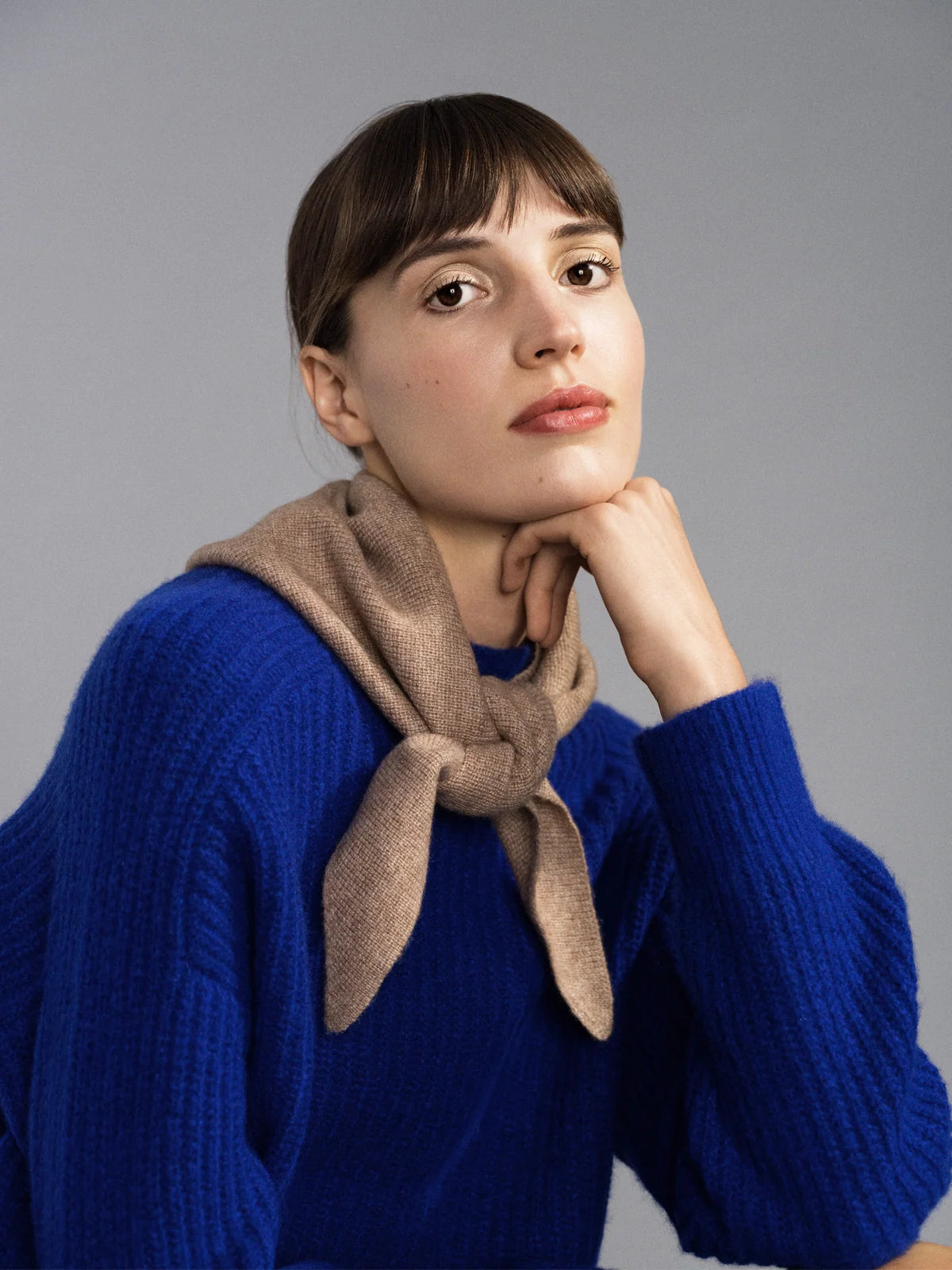 Cashmere Triangle Scarf Fawn