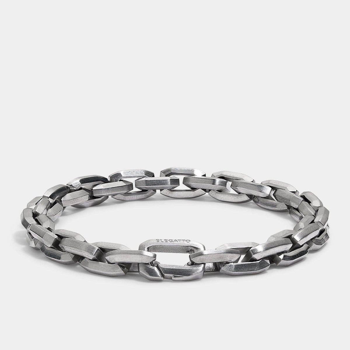 Vega Link Chain Bracelet: men’s sizing