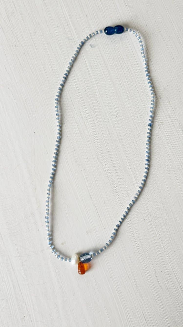 Glass and Shell Necklace: Length 16&quot;