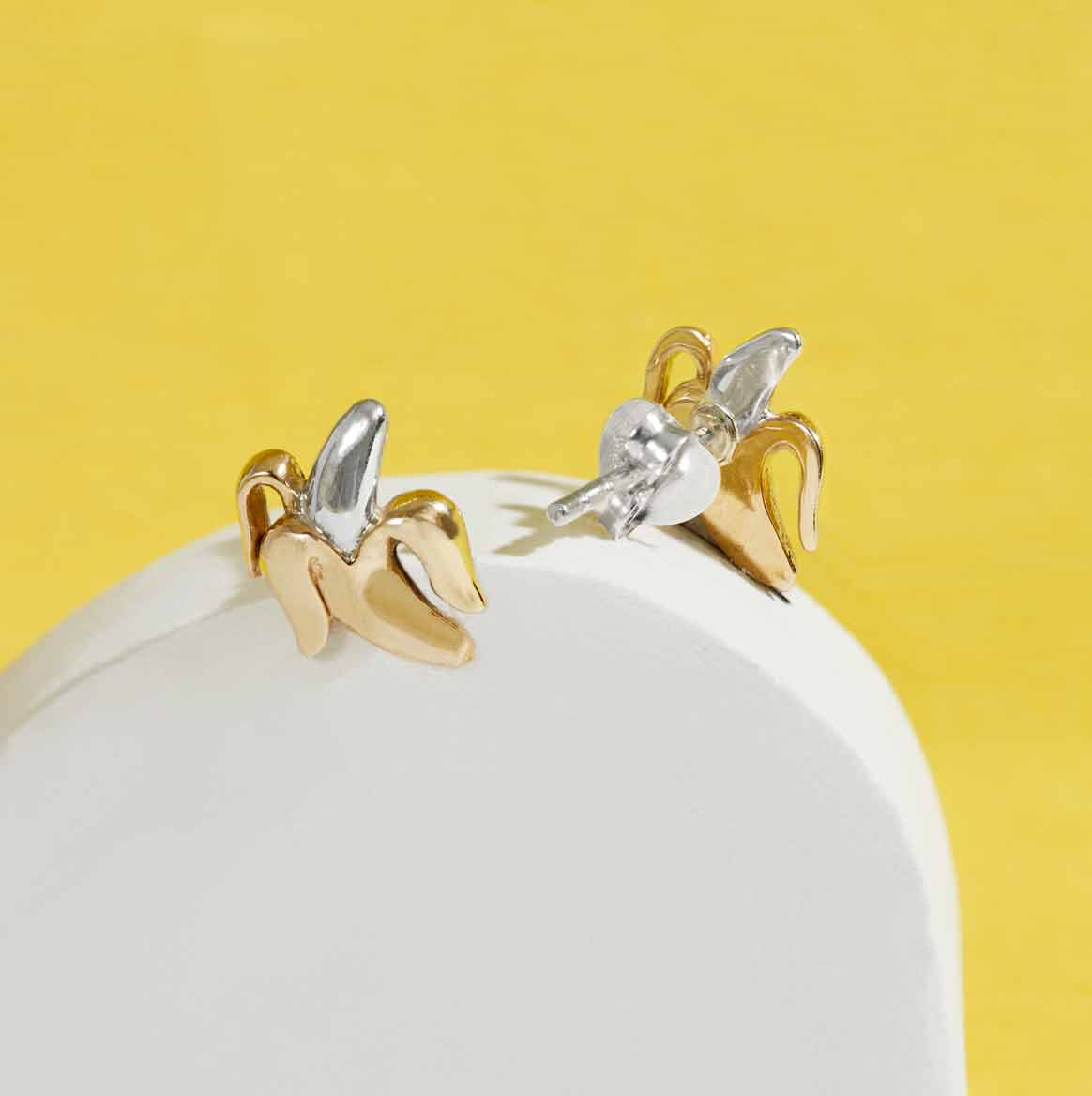 Mixed Metal Banana Stud Earring SINGLE 10x9mm
