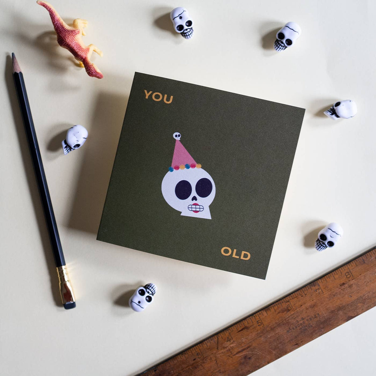 Old Skull Birthday Card: Bio Cello