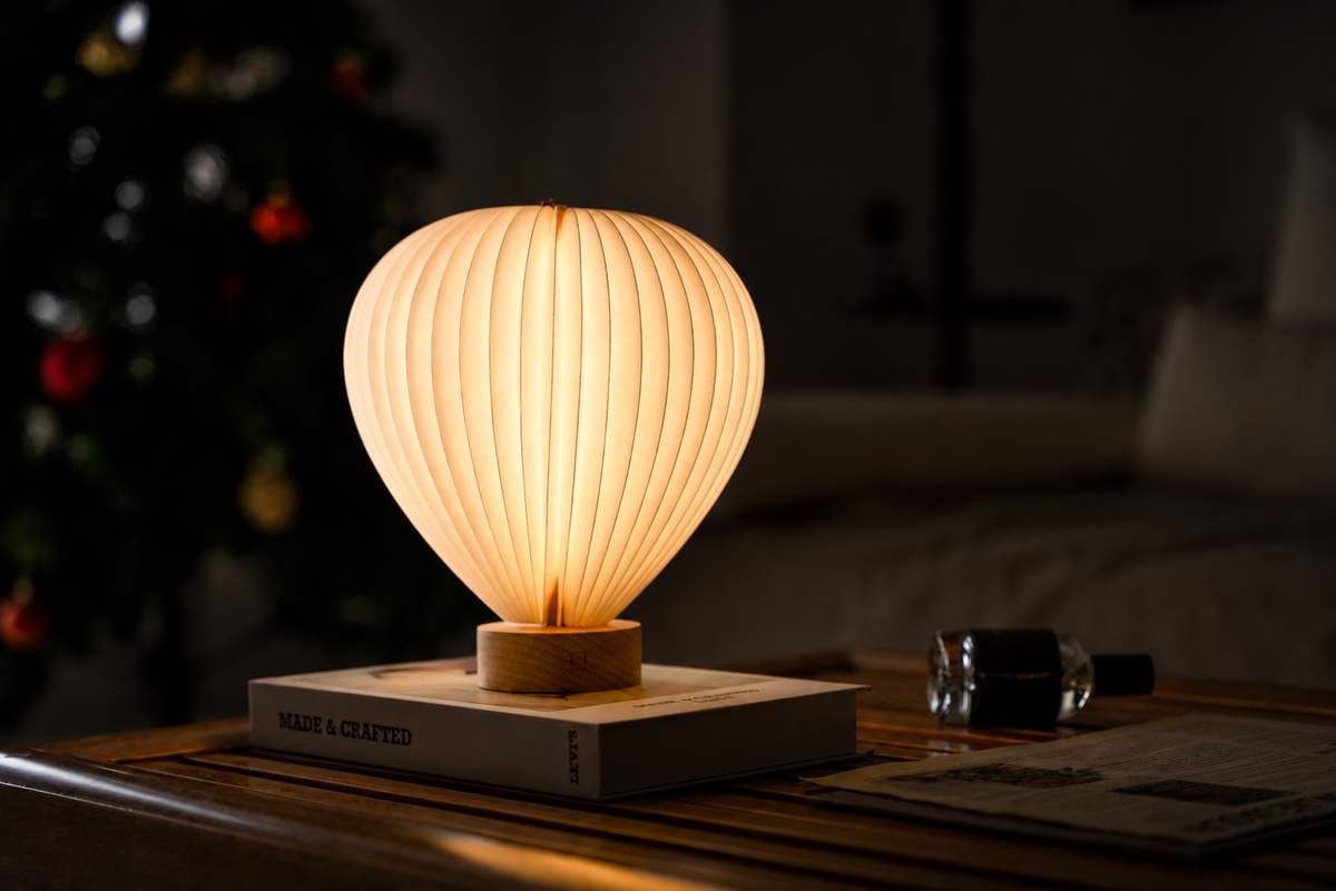 Aeris Air-balloon Light: Natural Beech Wood