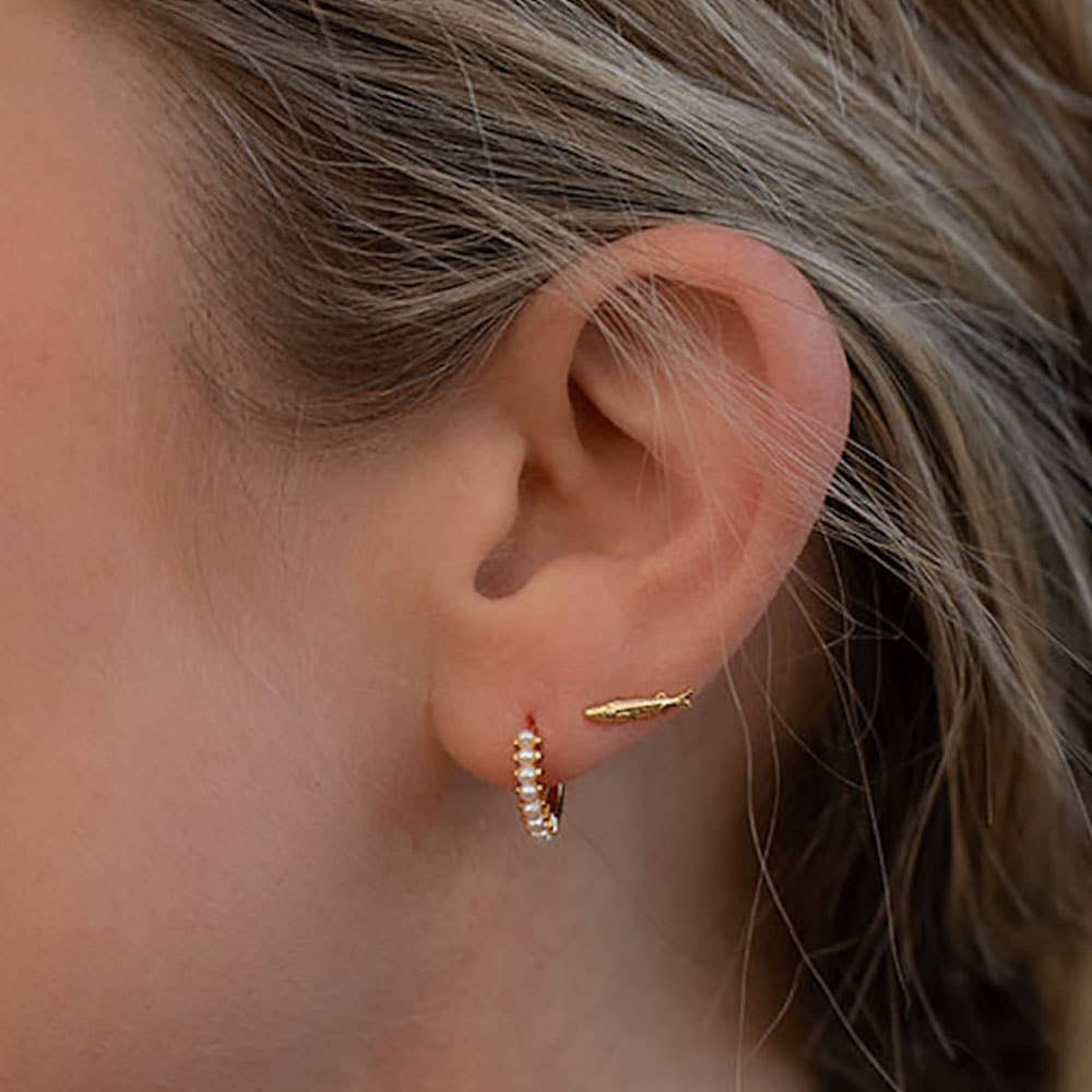 Teeny Fish Stud Earring SINGLE