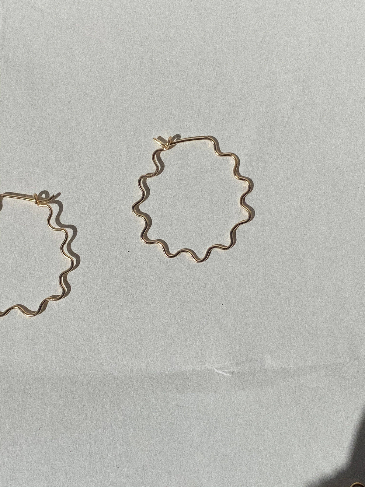 Squiggle Hoops: Gold Filled