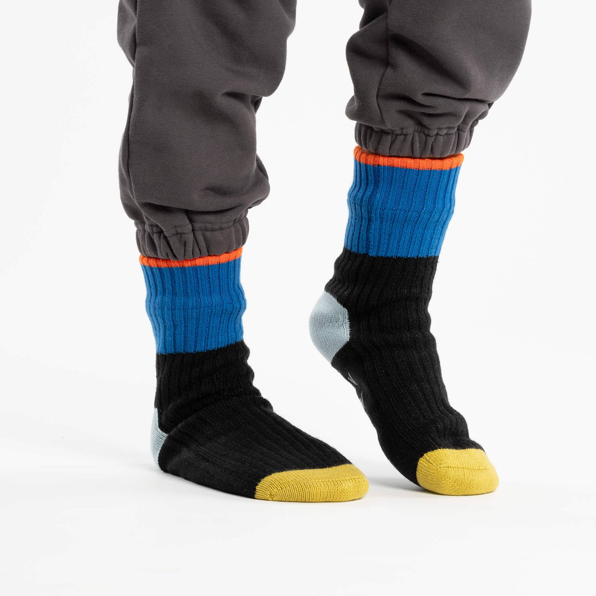 Minima House Socks: Black (L/XL)