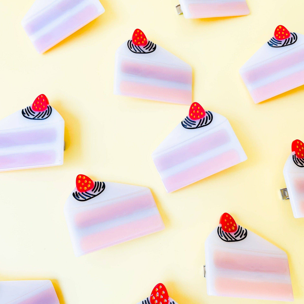 Cake Alligator Hair Clip SINGLE