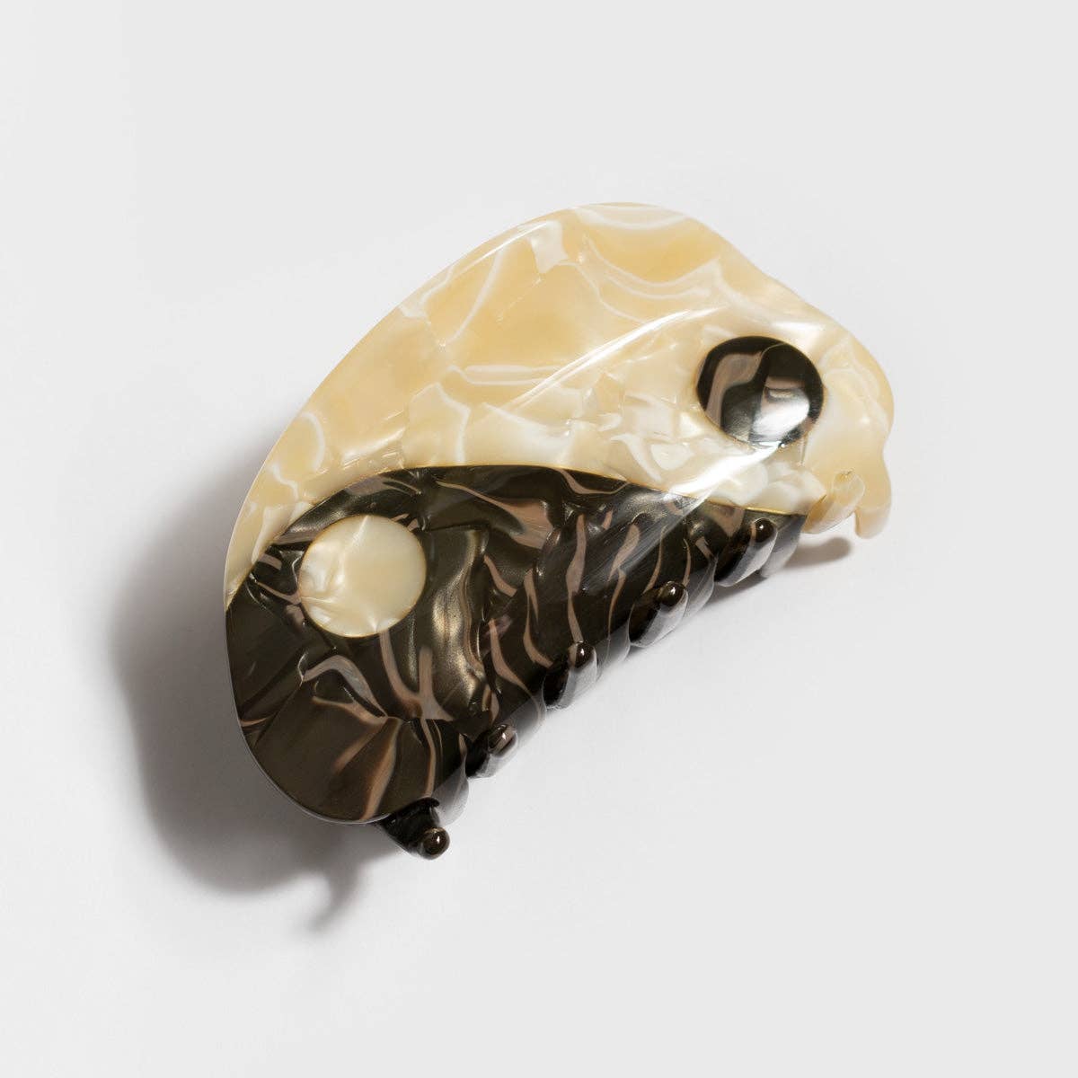 Yin-Yang Claw: Neutral (Large)