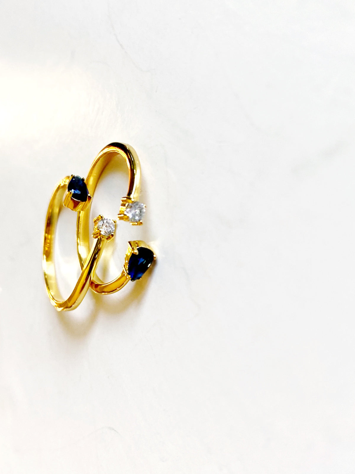Serpentine Sapphire 14K Gold Ring: Sapphire