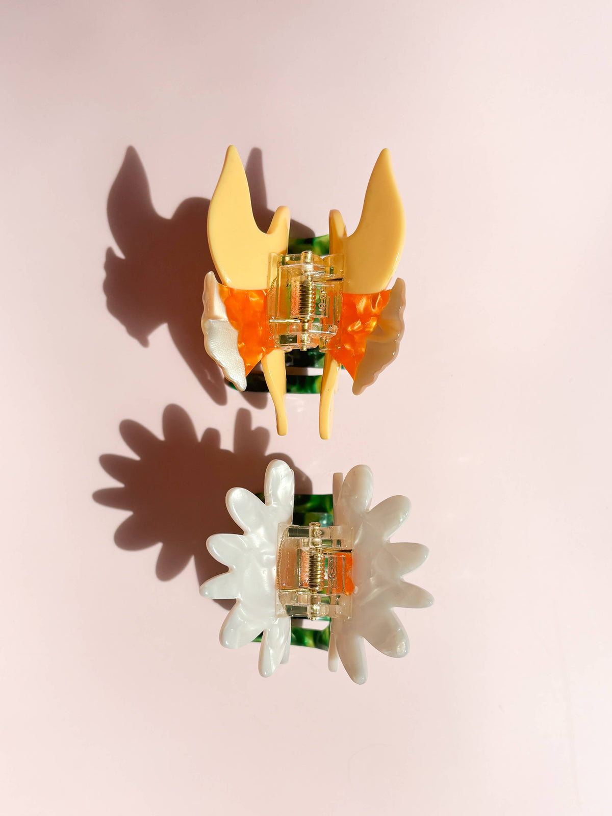 Daisy Claw Clip // Cellulose Acetate