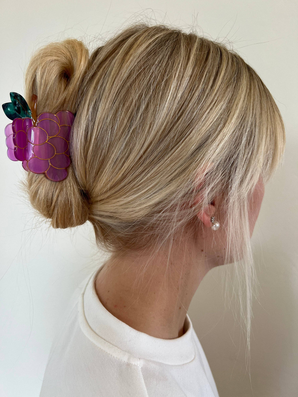 Hand-painted Grapes Fruit Claw Hair Clip