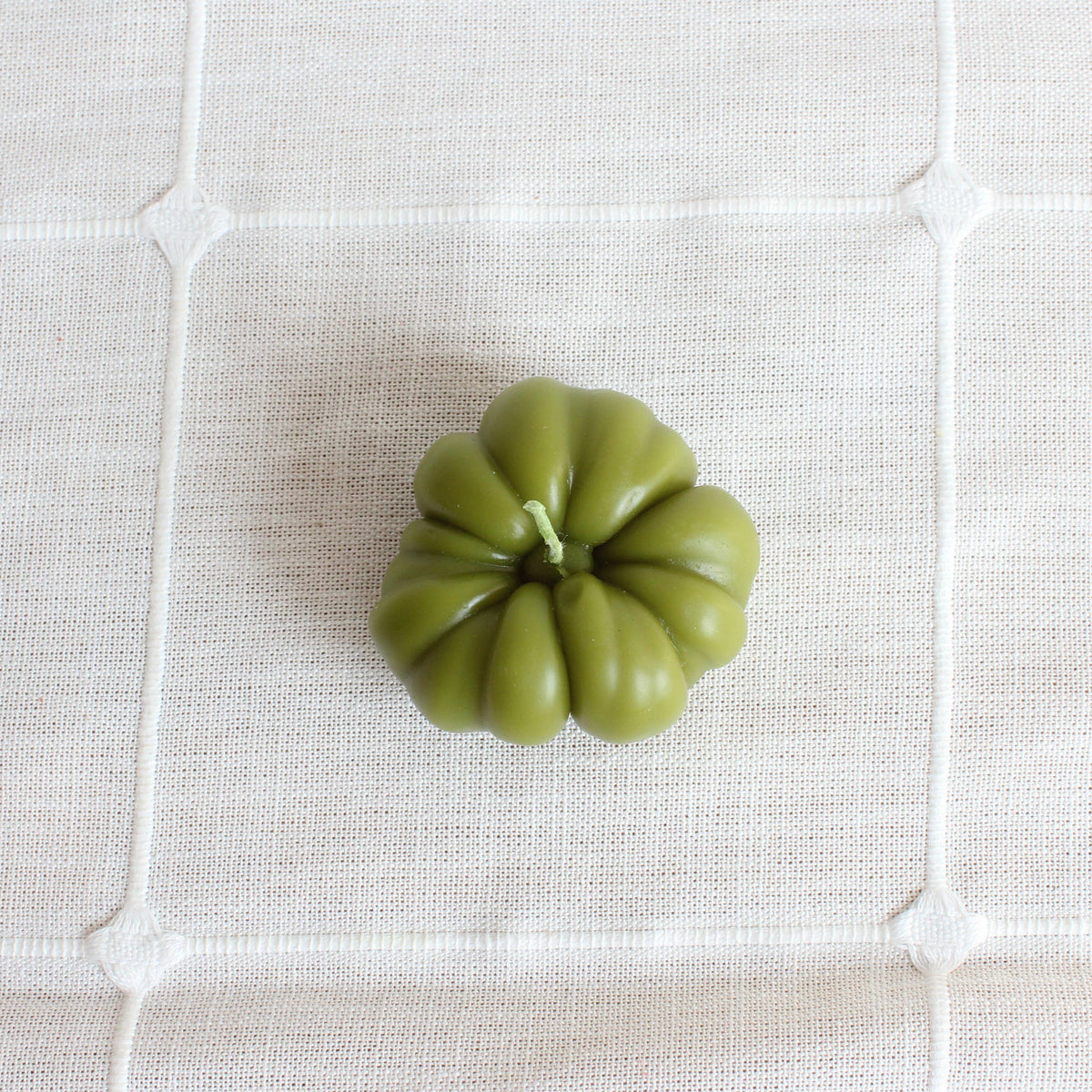 Medium Heirloom Tomato Beeswax Candle Green