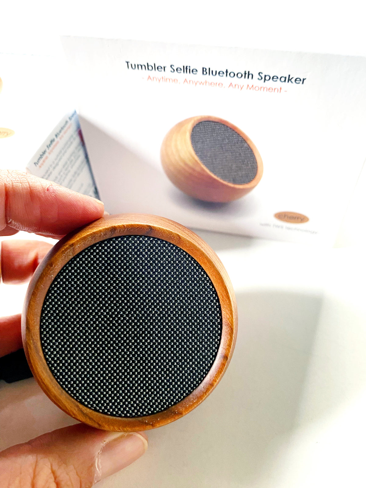 Gingko - Tumbler Selfie Bluetooth Speaker