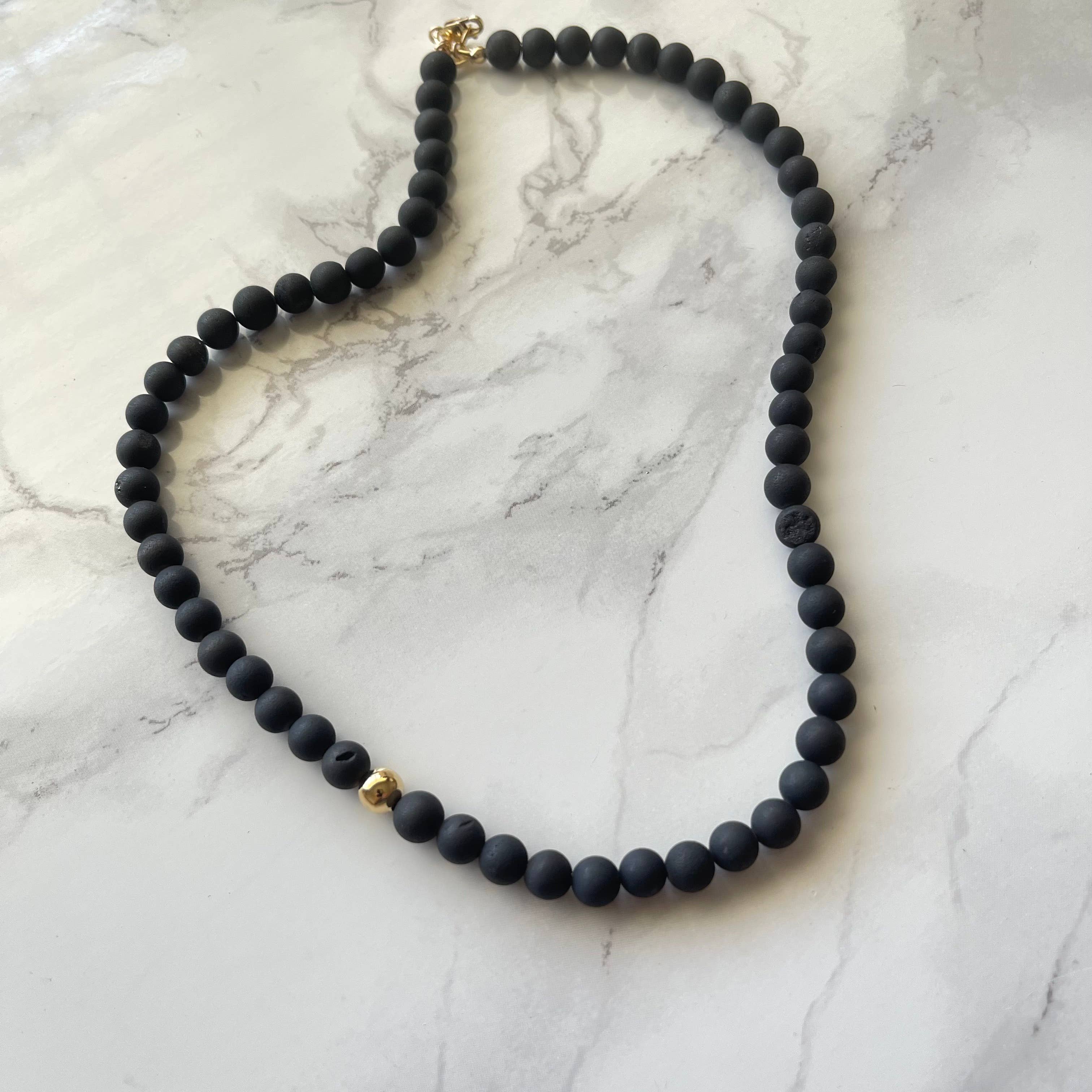 ジーナシス 【eL+1】 beads short necklace ブラック ジーナシス 【eL+