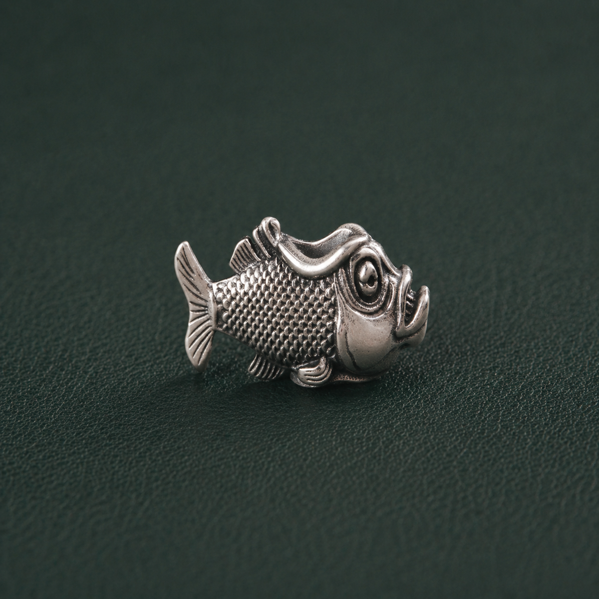 Antique Brass Piranha Fish Figurine Keychain Charm: A1