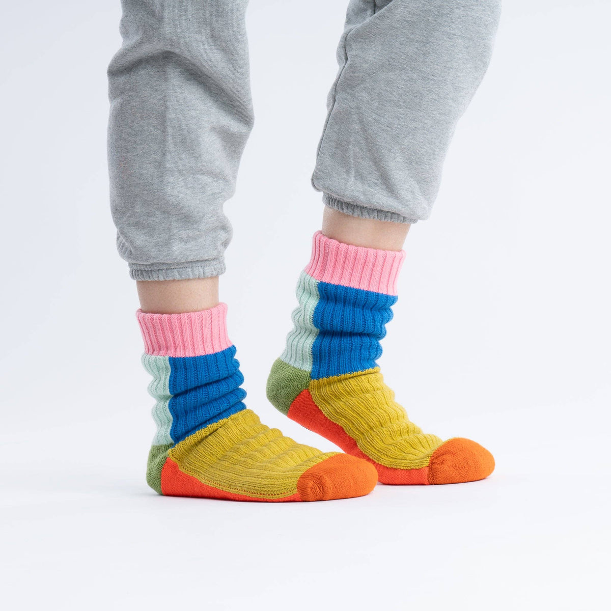 Kaleidoscope Knit House Socks: Olive Cobalt / L/XL - W 9.5-12.5<br>M 8-11