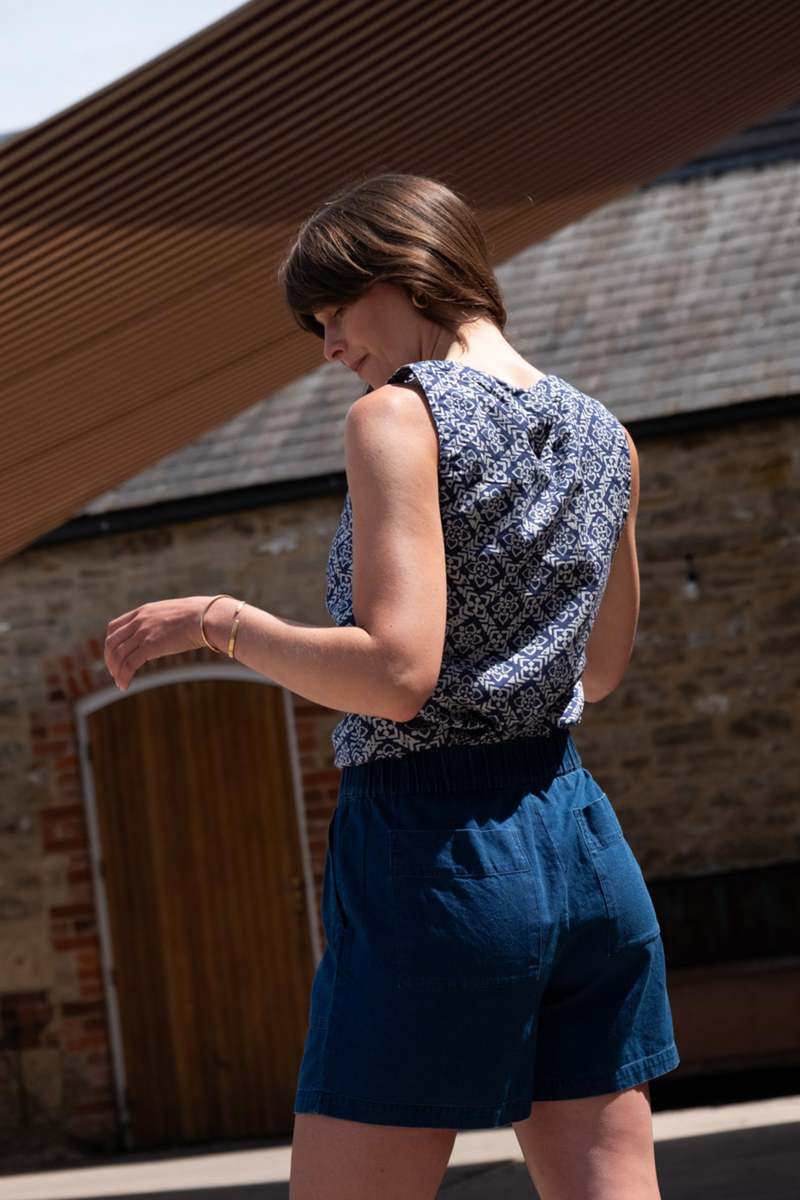 Petra Day Shorts (Blue)