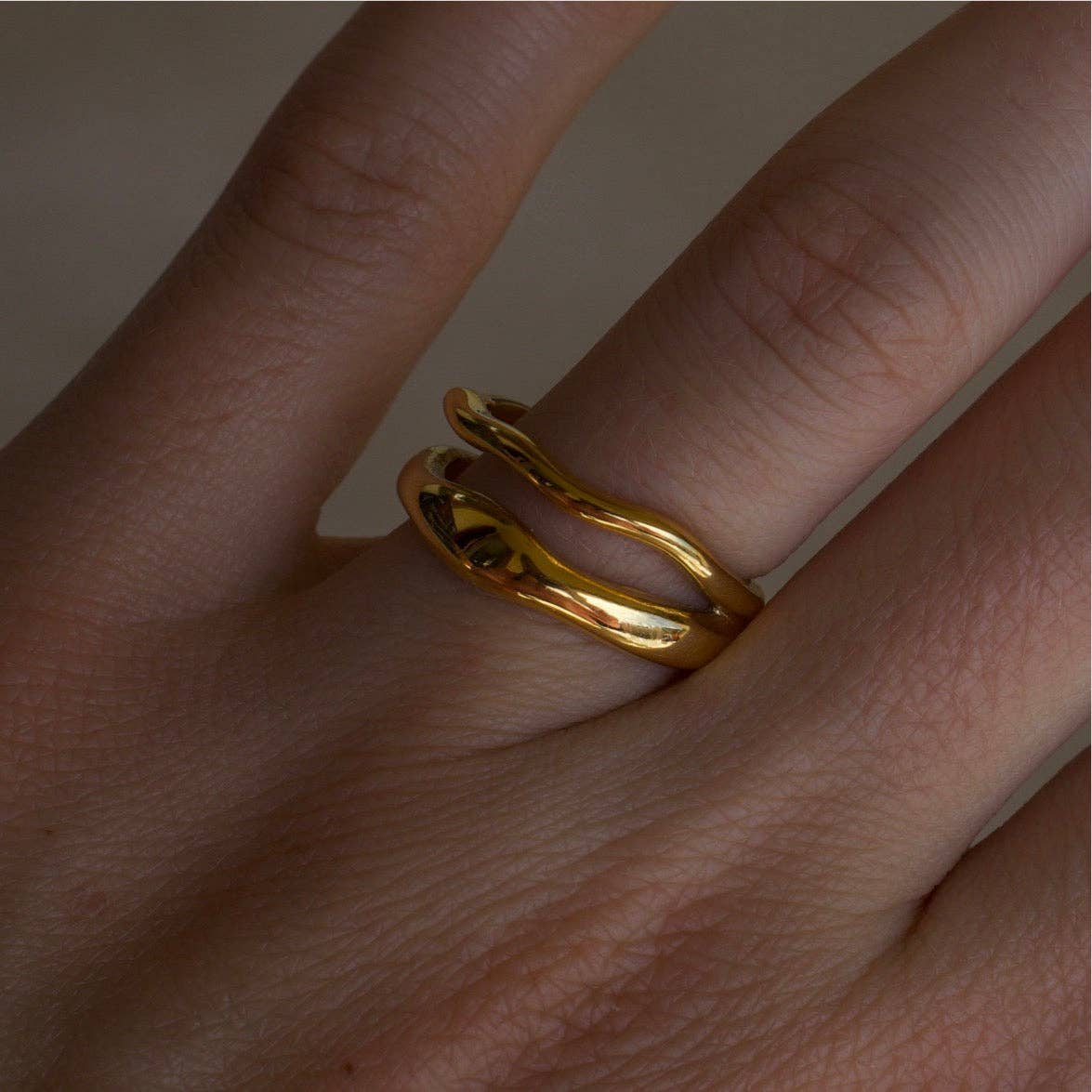 Shantina - Double Layer Wave Gold Stacking Ring