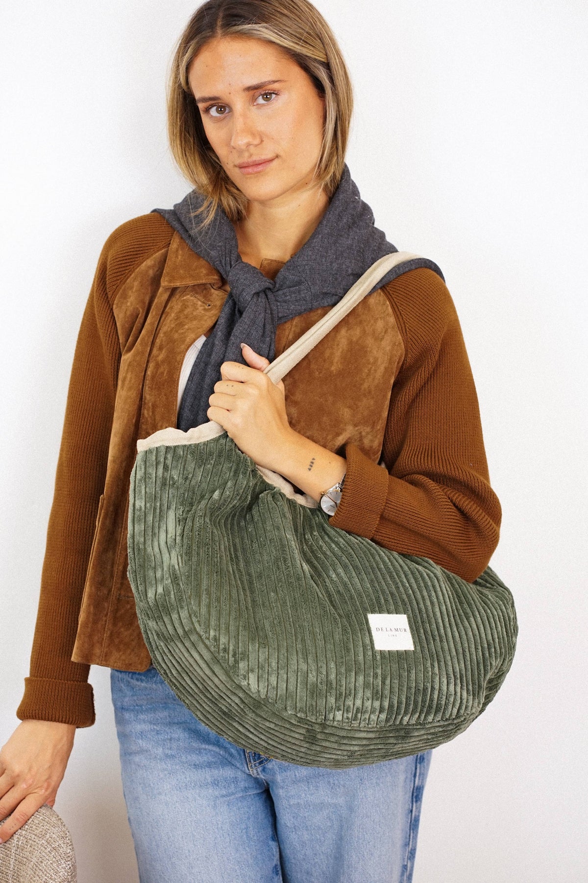 Corduroy Medium Zippered Tote Bag – Olive Green (Musgo)