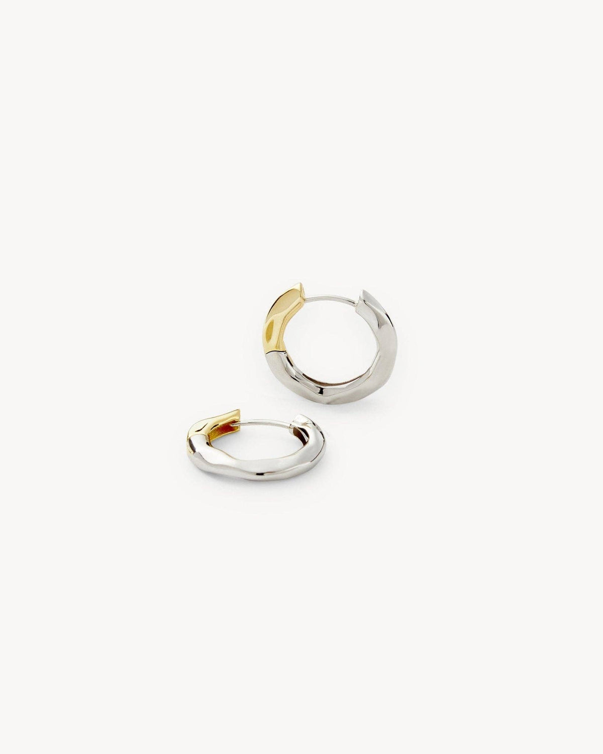 Petite Wavy Hoops in 3/4 Silver
