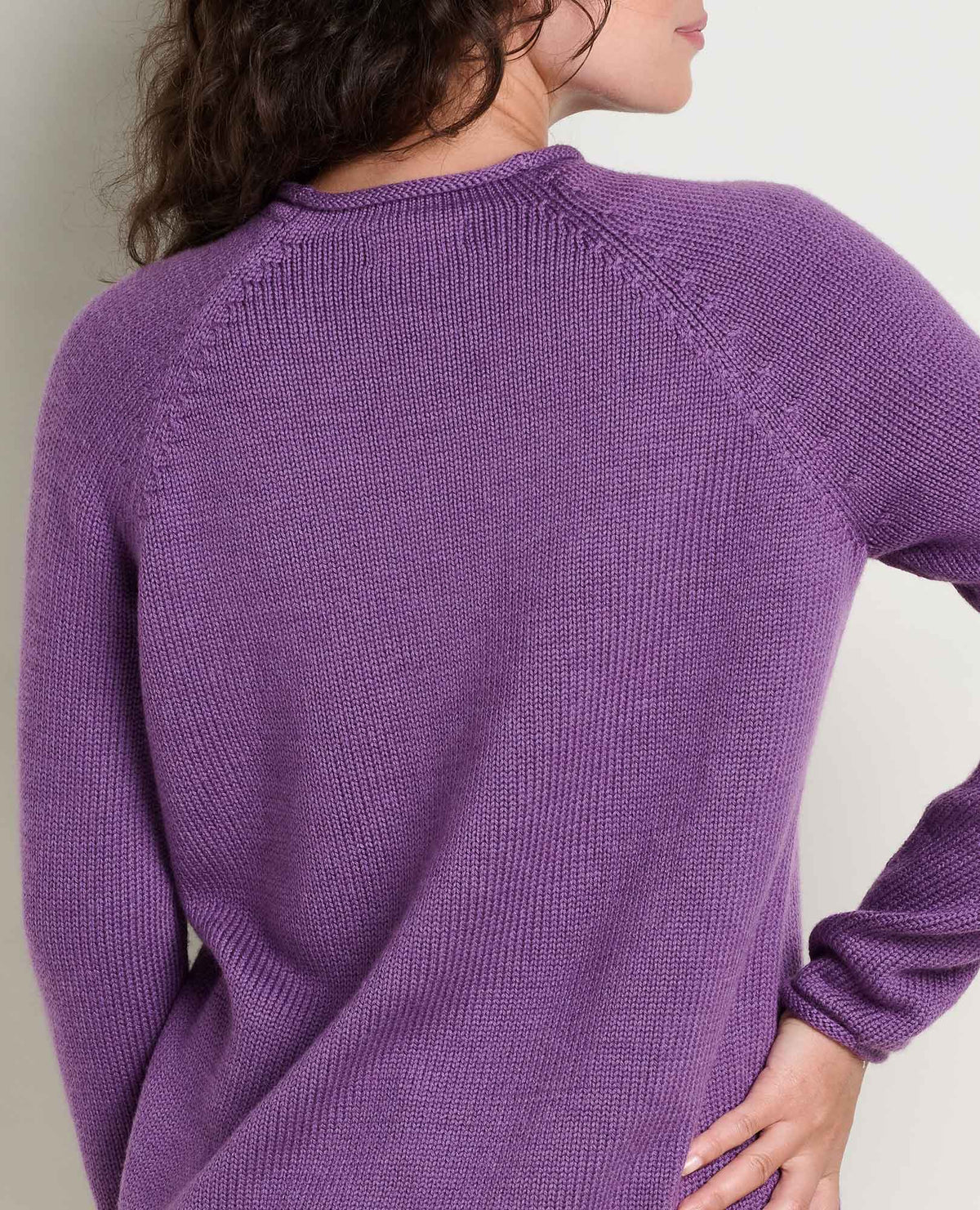 W’s Alpineglo Sweater - Dusty Currant (F26)