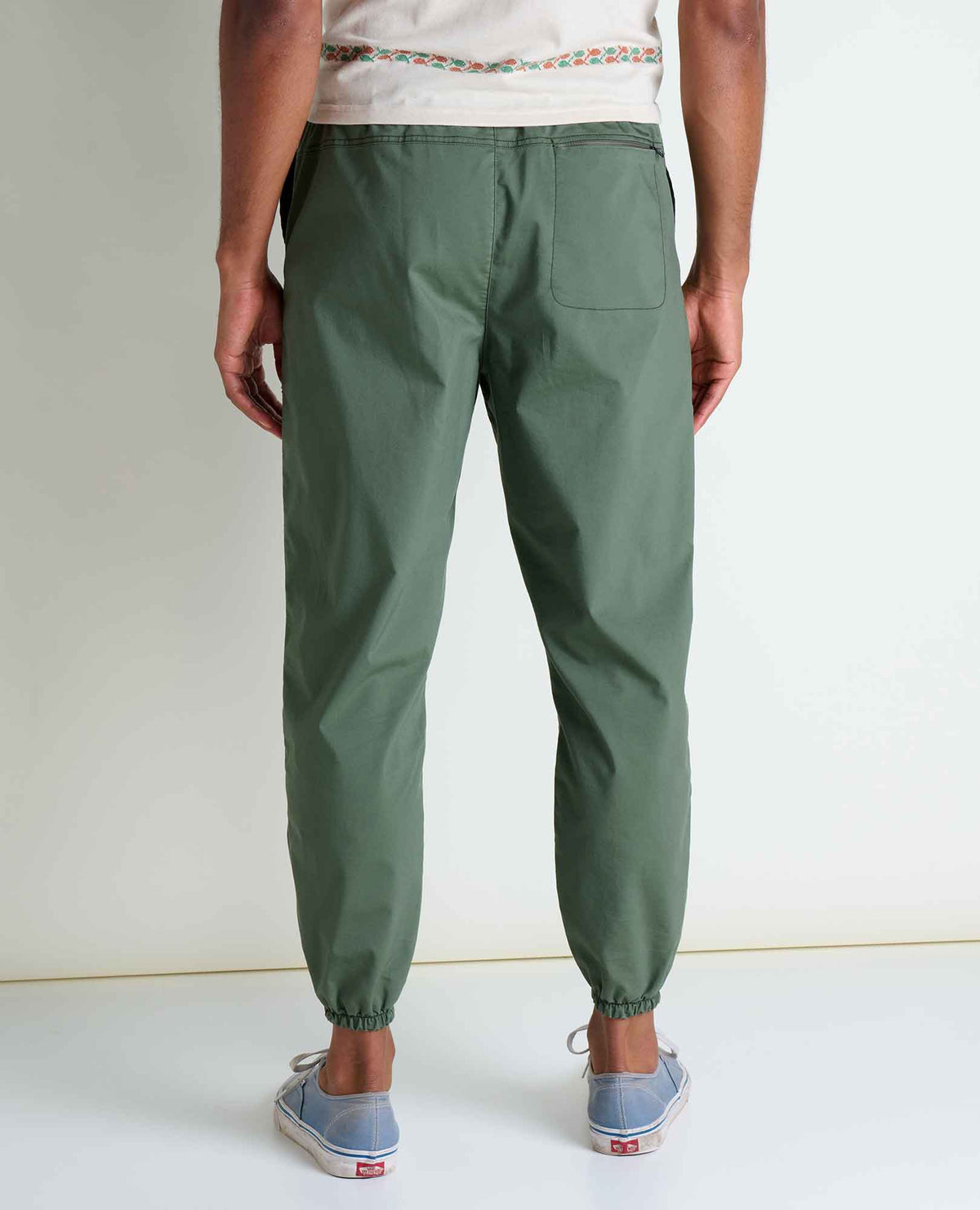 M’s Boundless Jogger (Beetle)
