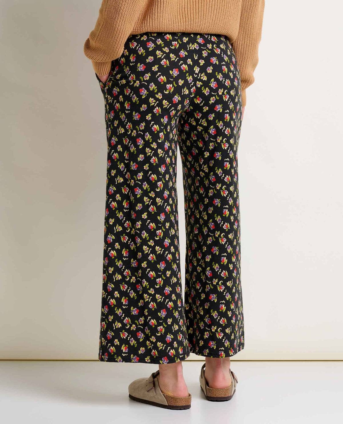 Chaka Wide Leg Crop Pant - Black Pansy Print