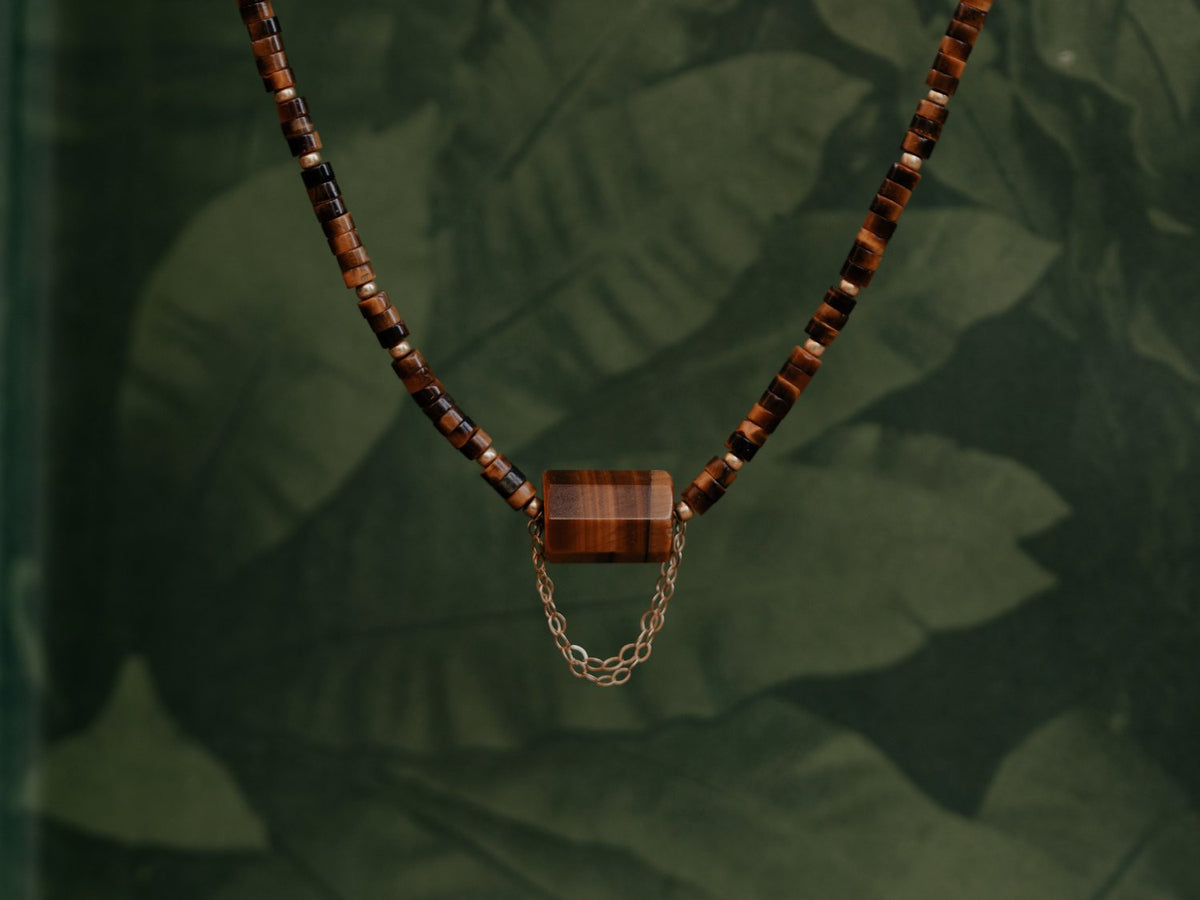 The Amulet - Earth