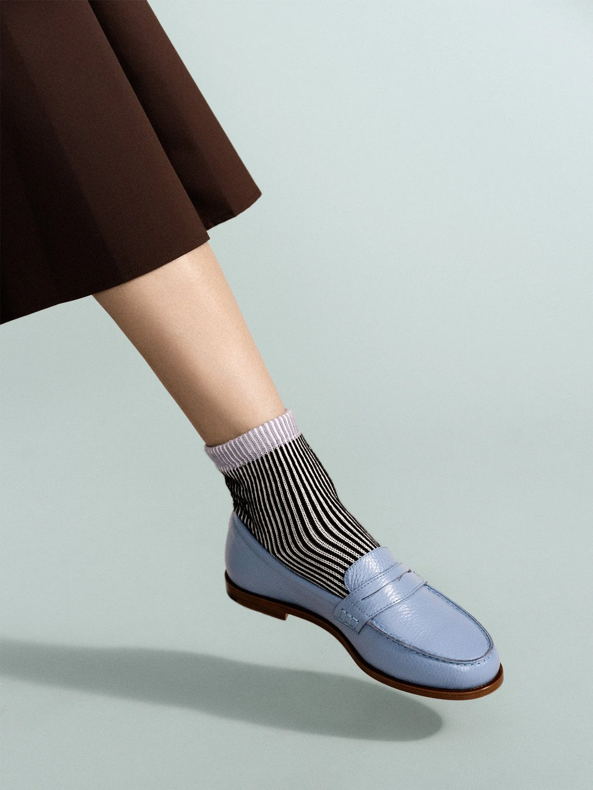 Umbrella Short Crew Black