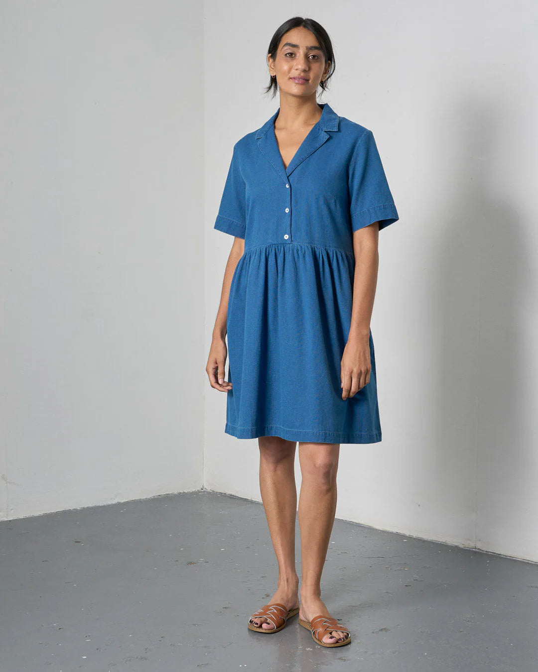 LILLY SHORT DRESS - Textured Denim