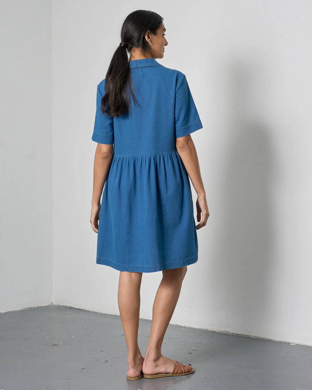 LILLY SHORT DRESS - Textured Denim