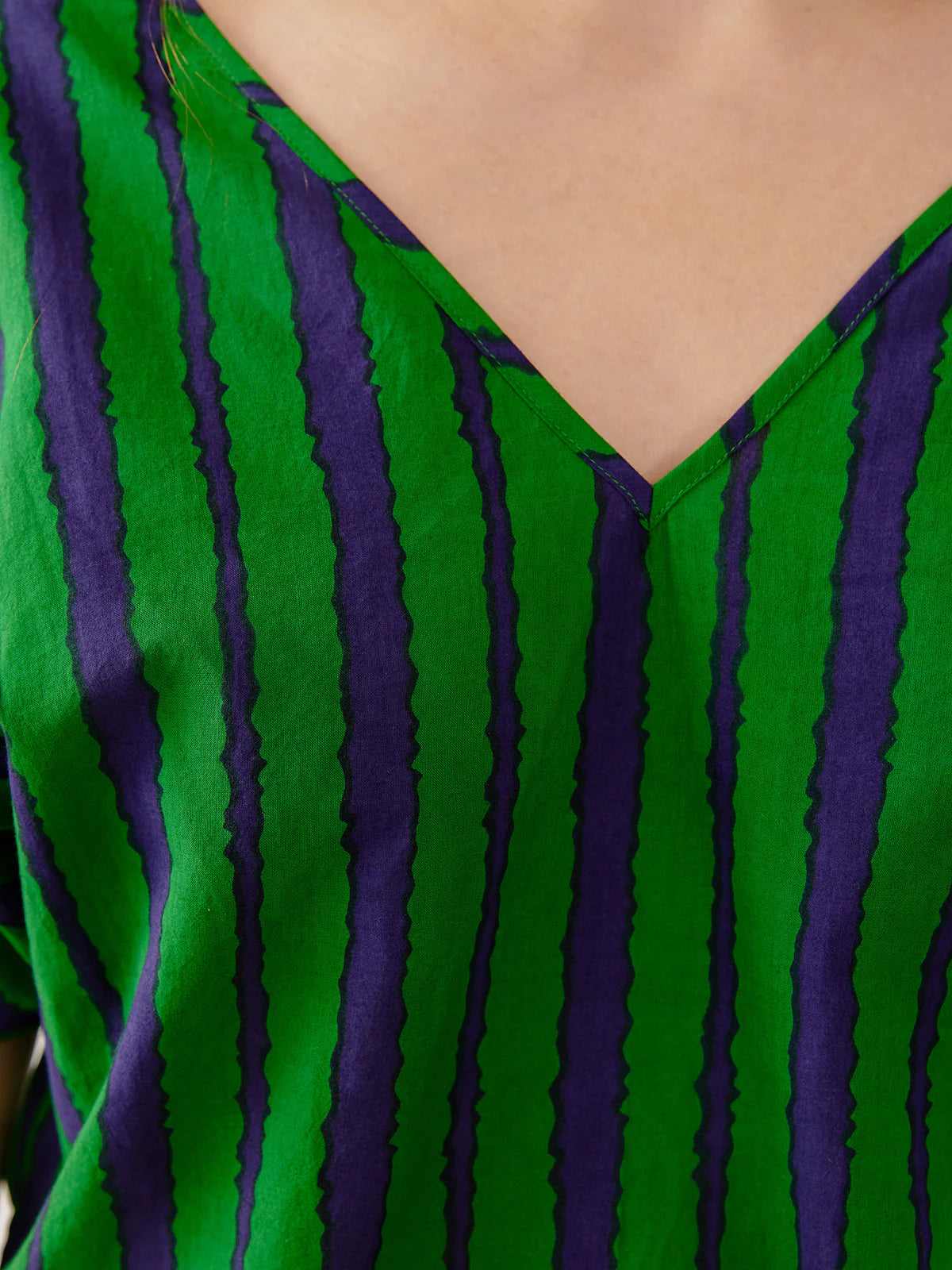 Riley V-Neck Dolman Top - Emerald (S26)