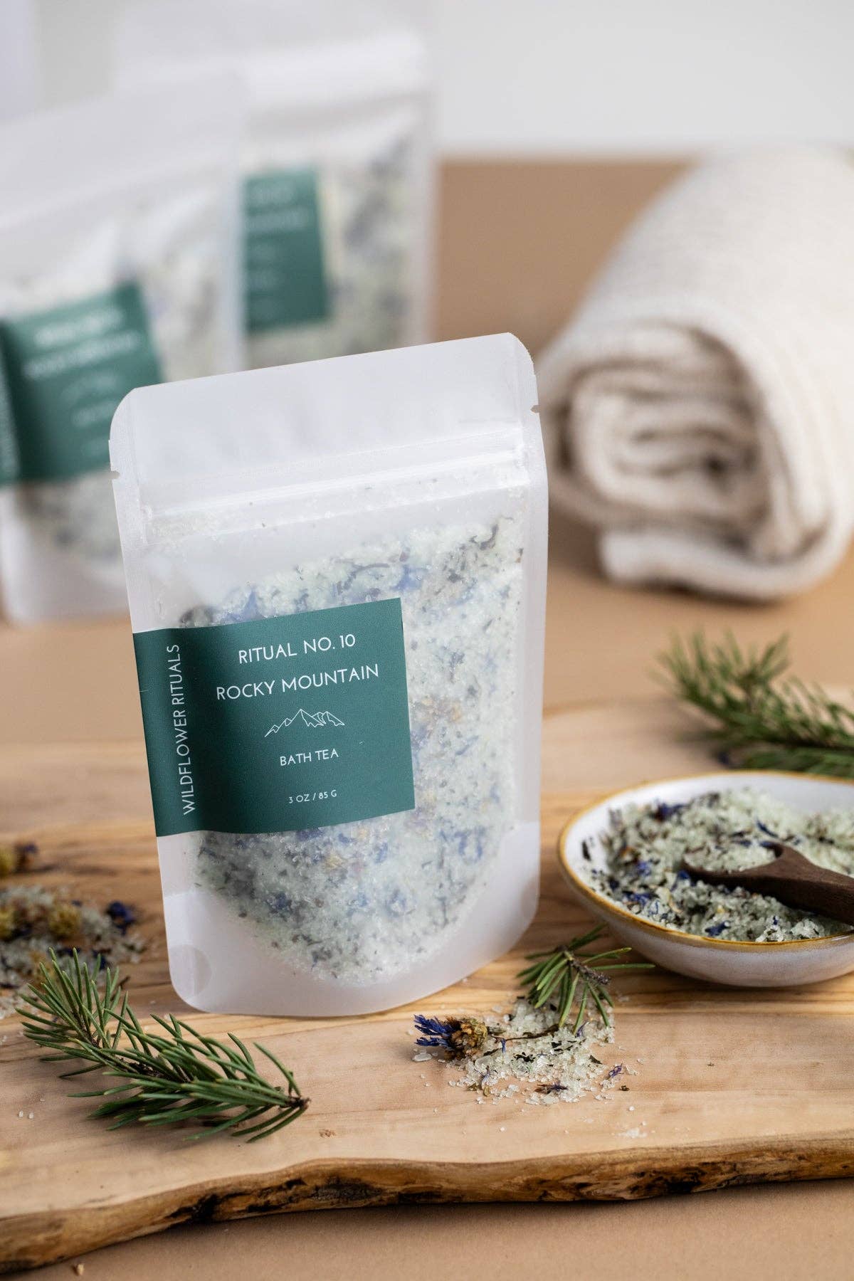 Rocky Mountain Herbal Bath Soak - Juniper Spruce Peppermint