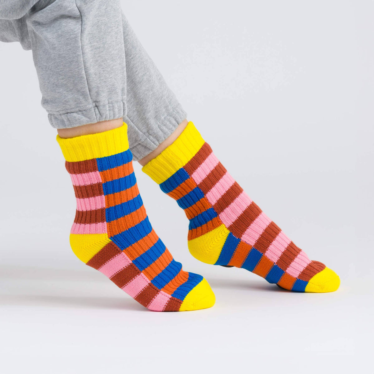 Super Stripe Knit House Socks: Cobalt Flame / S/M - W 6-9<br>M 5-7.5