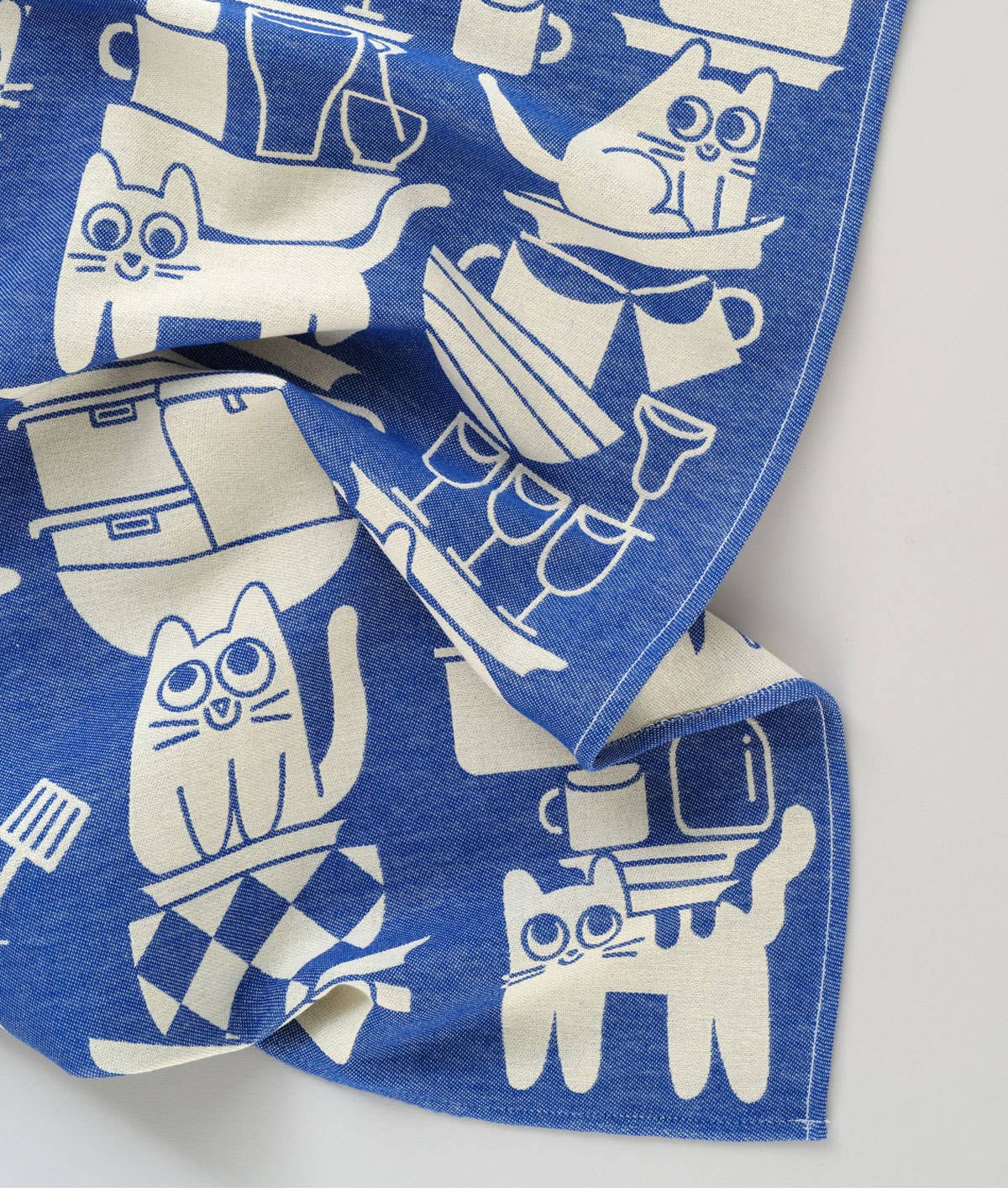 Kitchen Cats Woven Cotton Tea Towel