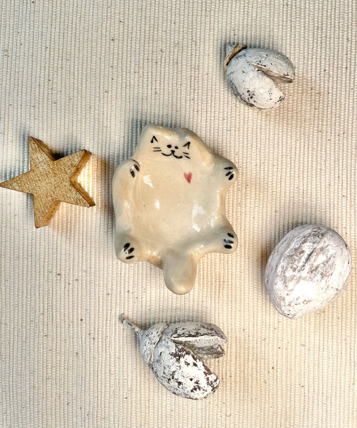 Handmade ceramic cat ring dish