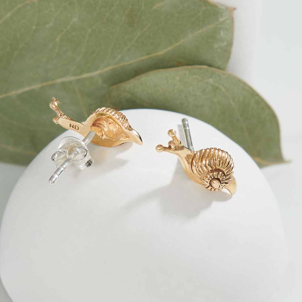 Bronze Tiny Snail Stud Earring SINGLE 6x14mm