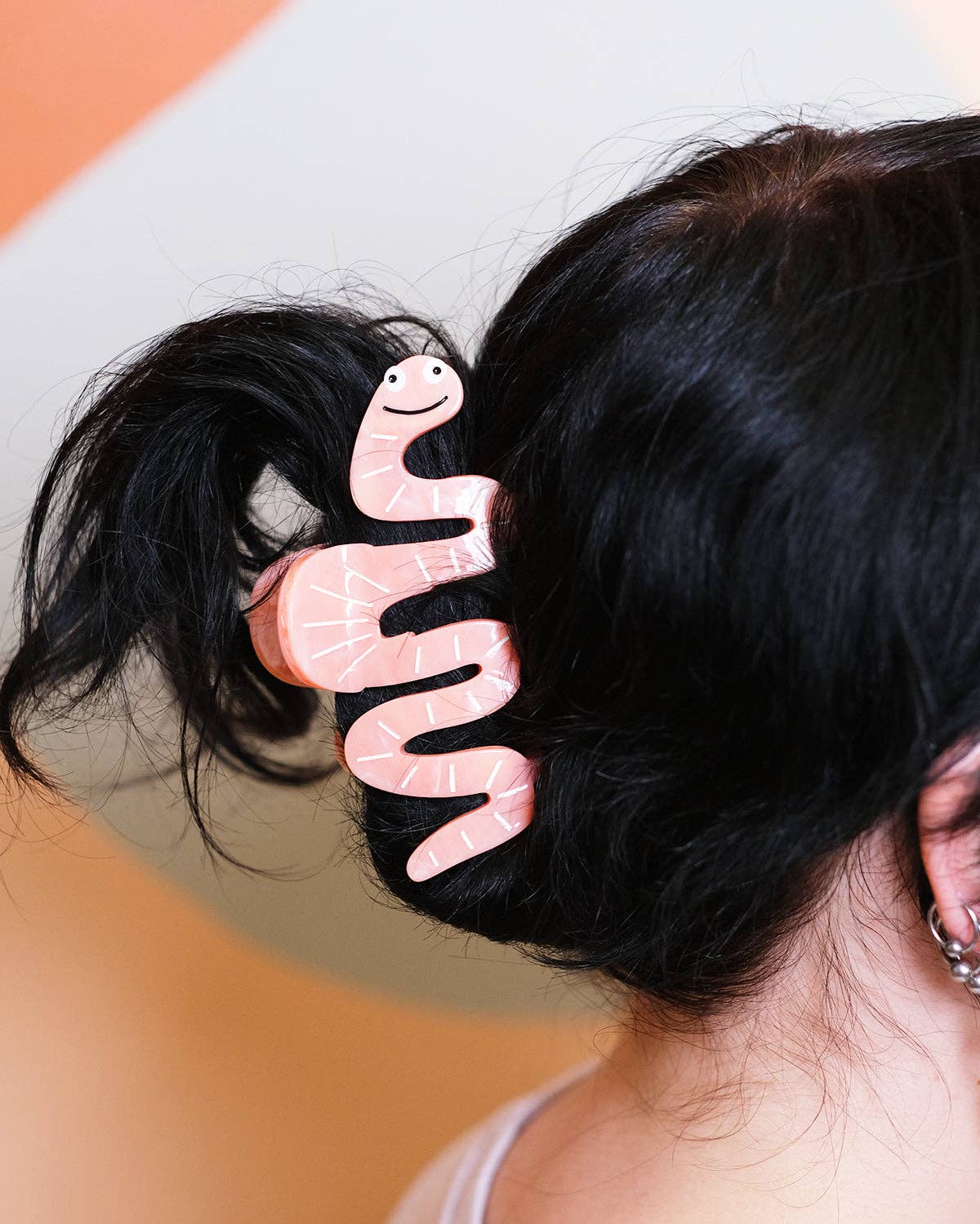 Worm Hair Claw Clip